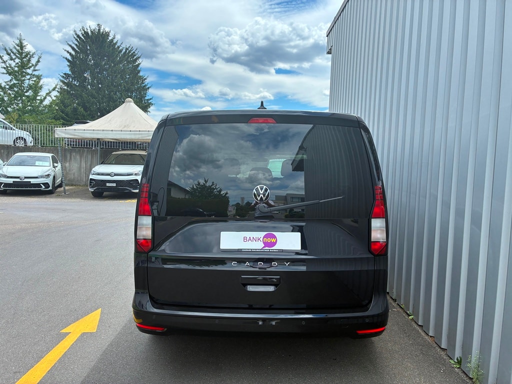 VW Caddy Maxi 2.0 TDI DSG-image-4