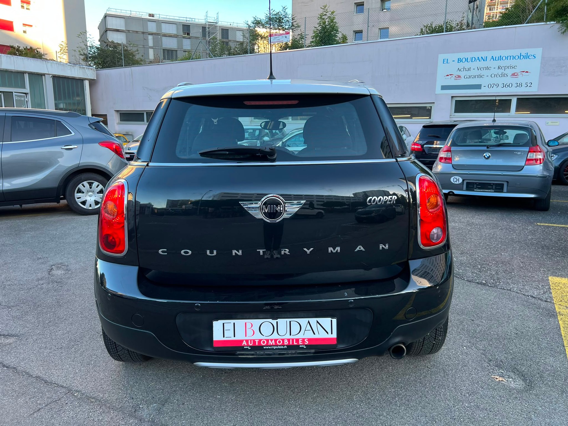 MINI Countryman Cooper ALL4 by Burton-image-4