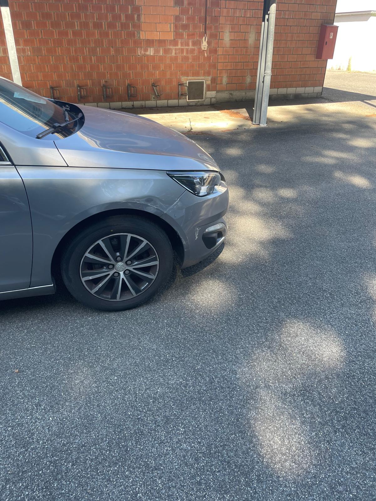 PEUGEOT 308 1.6 THP Allure-image-5