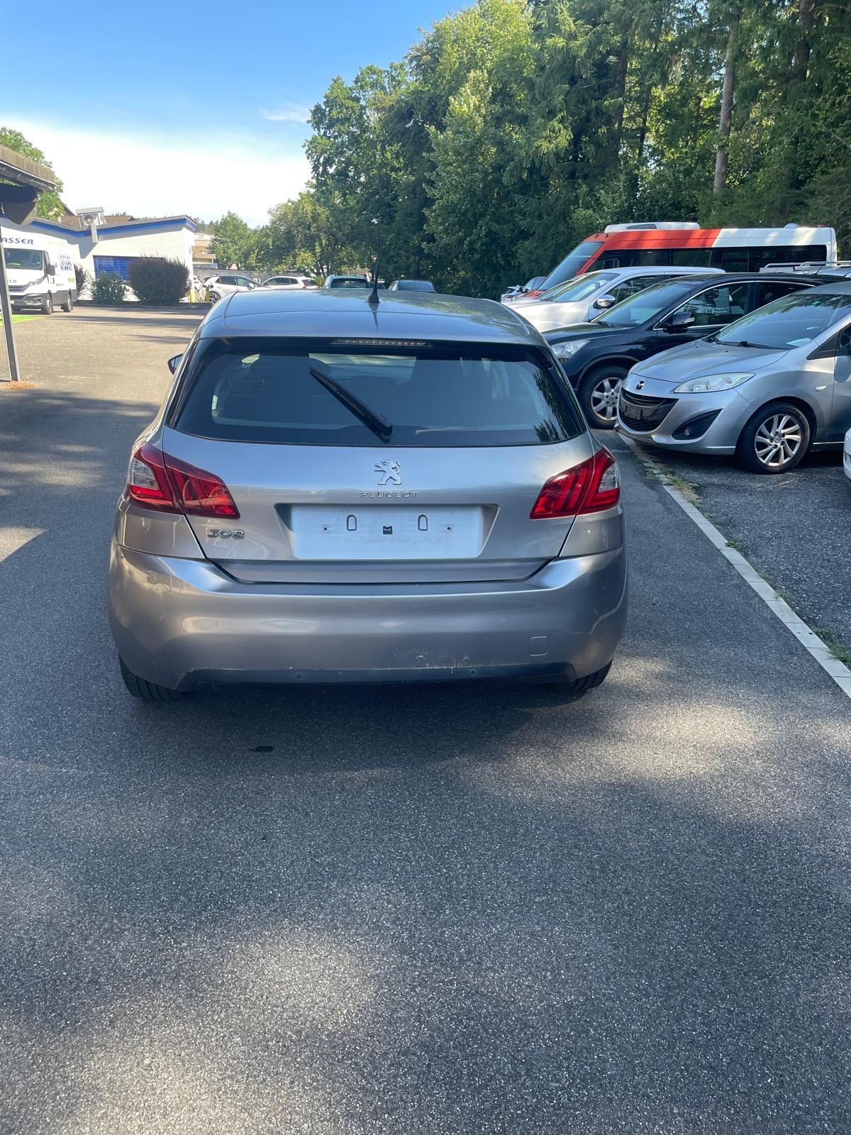 PEUGEOT 308 1.6 THP Allure-image-11