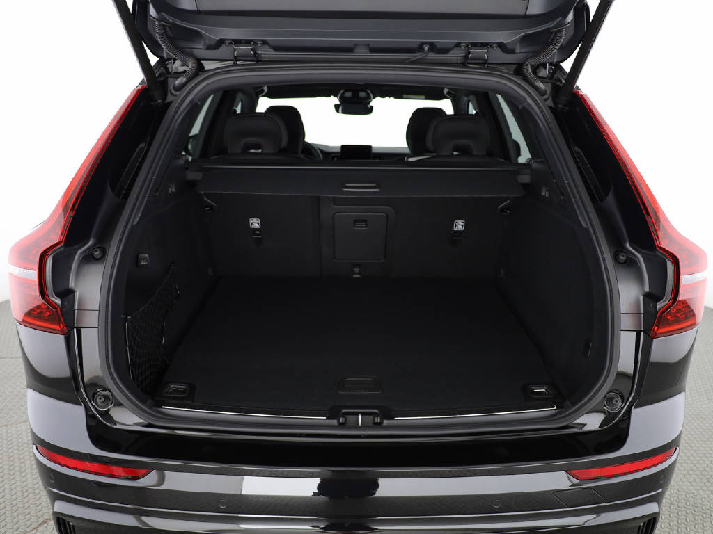 VOLVO XC60 2.0 T6 TE Plus Dark eAWD-image-23