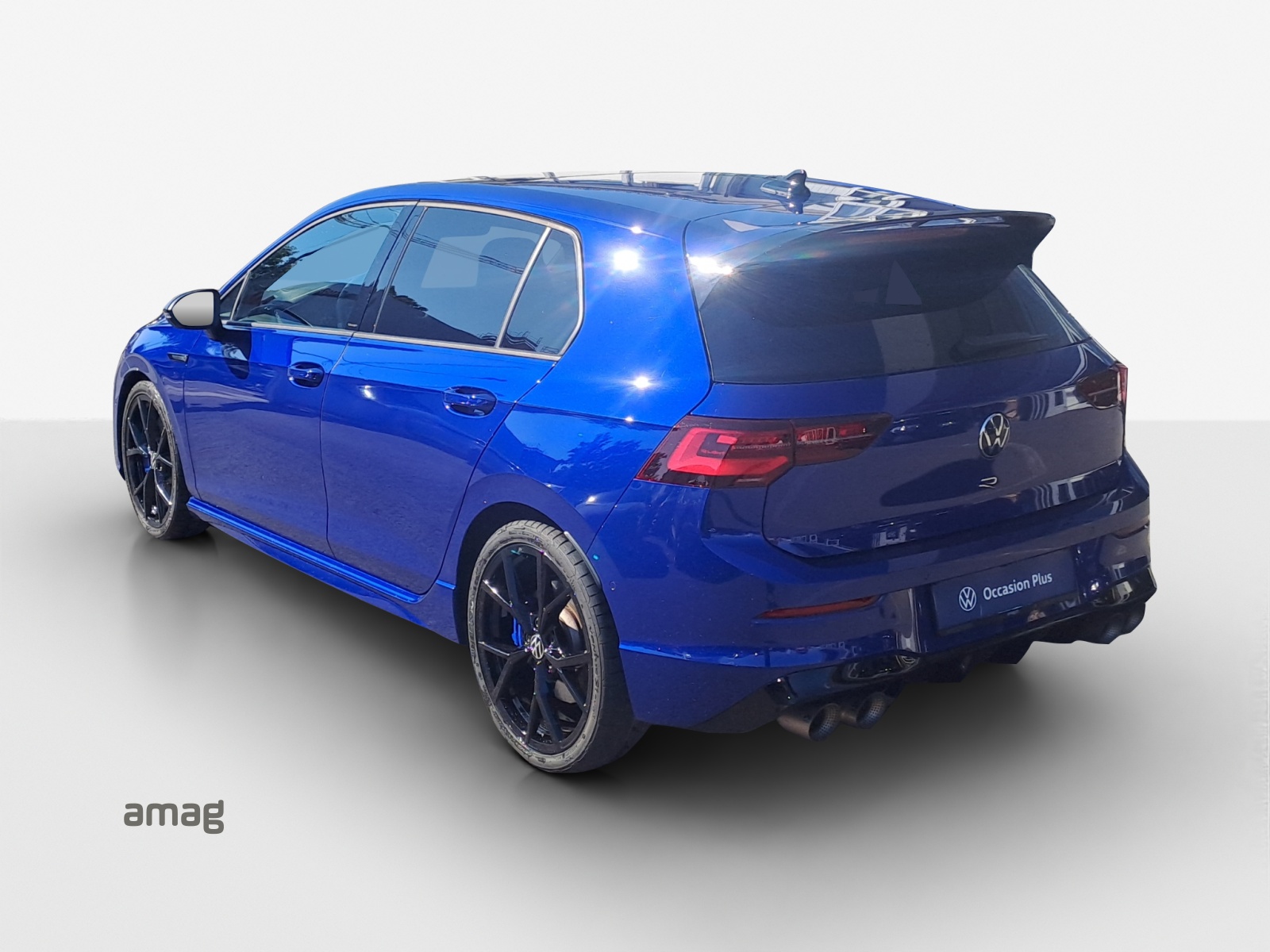 VW Golf 2.0 TSI R DSG 4Motion-image-2