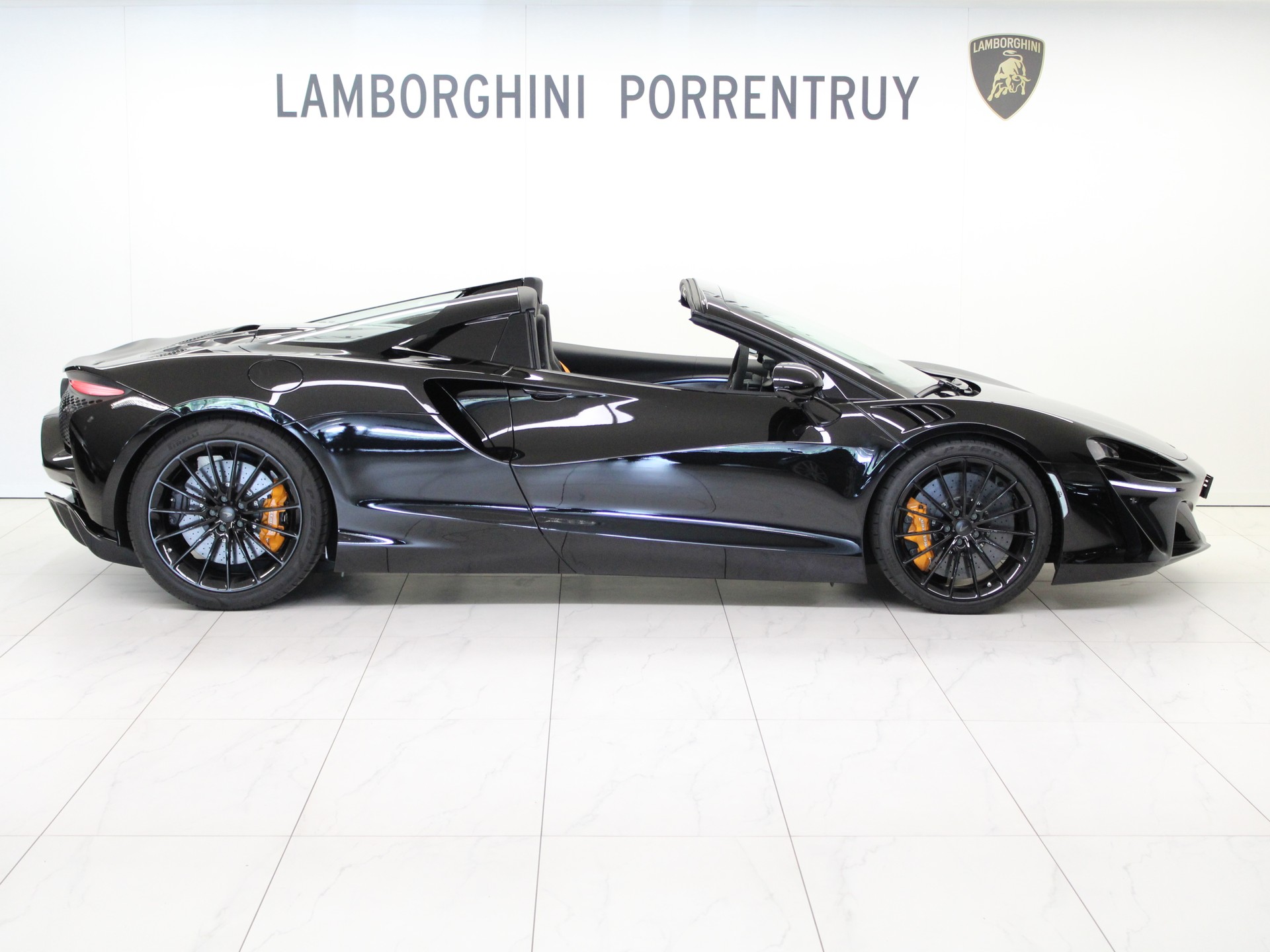 McLAREN Artura Spider-image-1