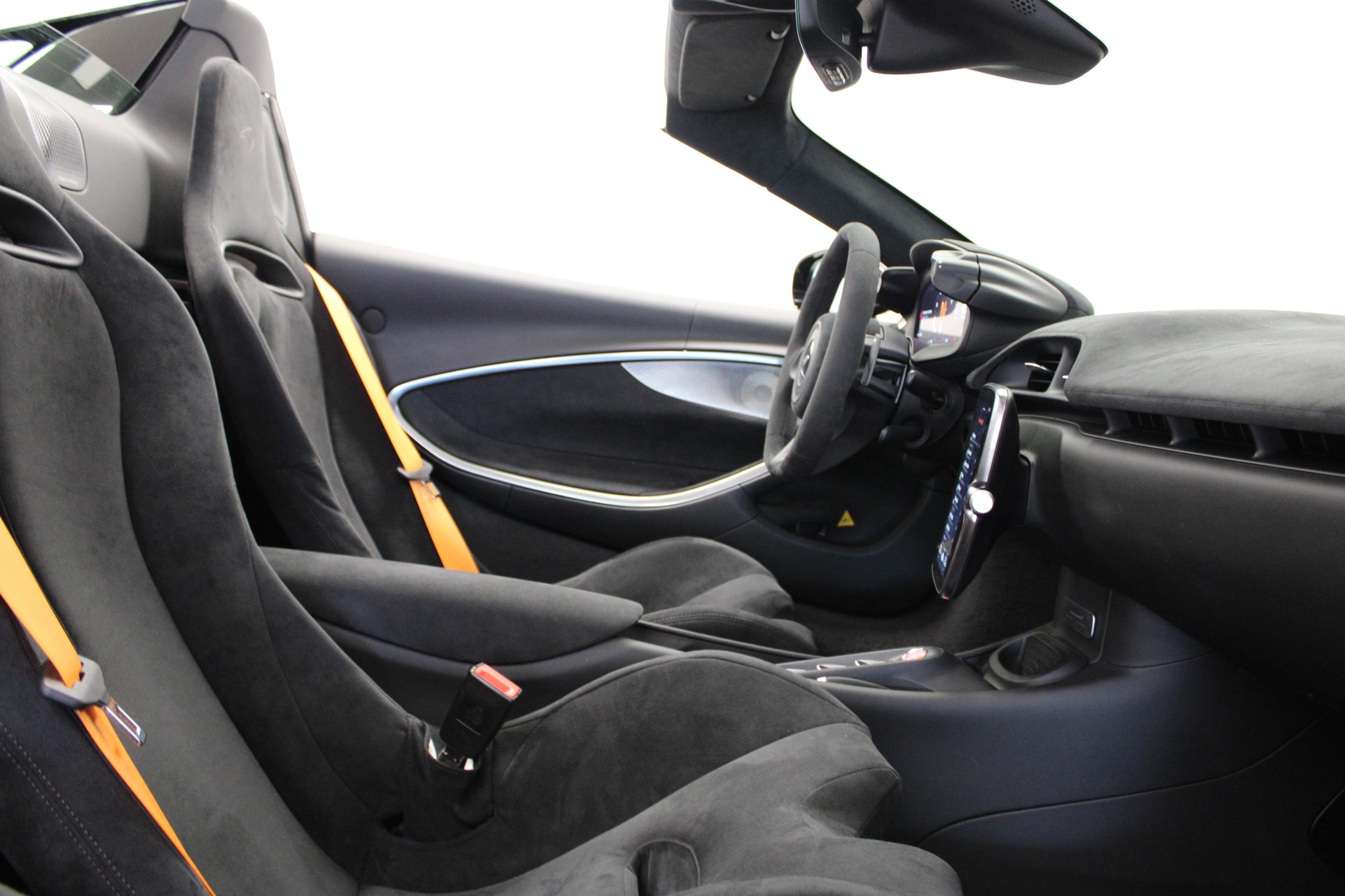 McLAREN Artura Spider-image-6