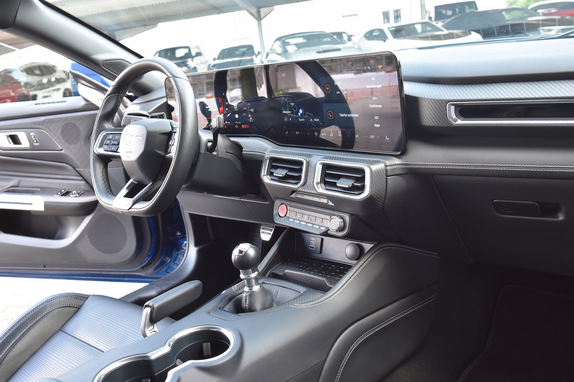 FORD Mustang Fastback 5.0 V8 GT-image-10