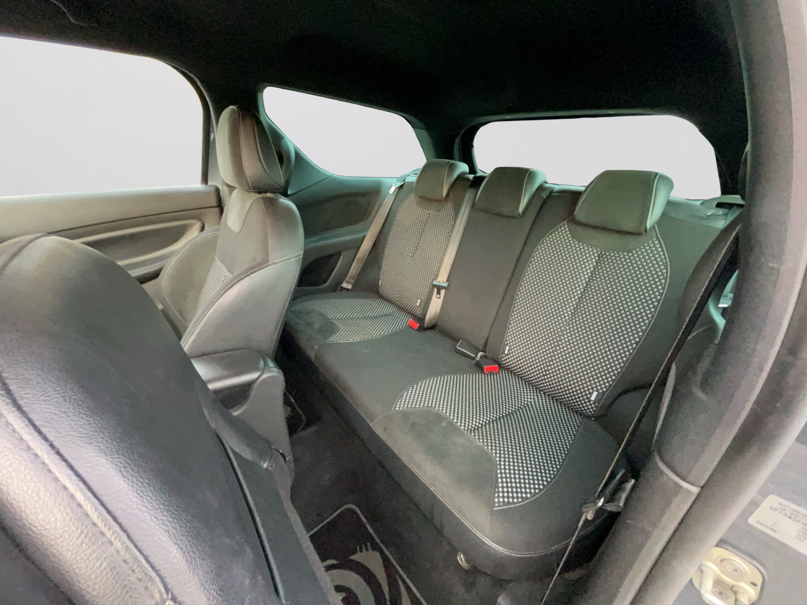 DS AUTOMOBILES DS3 1.6 THP Sport Chic-image-10