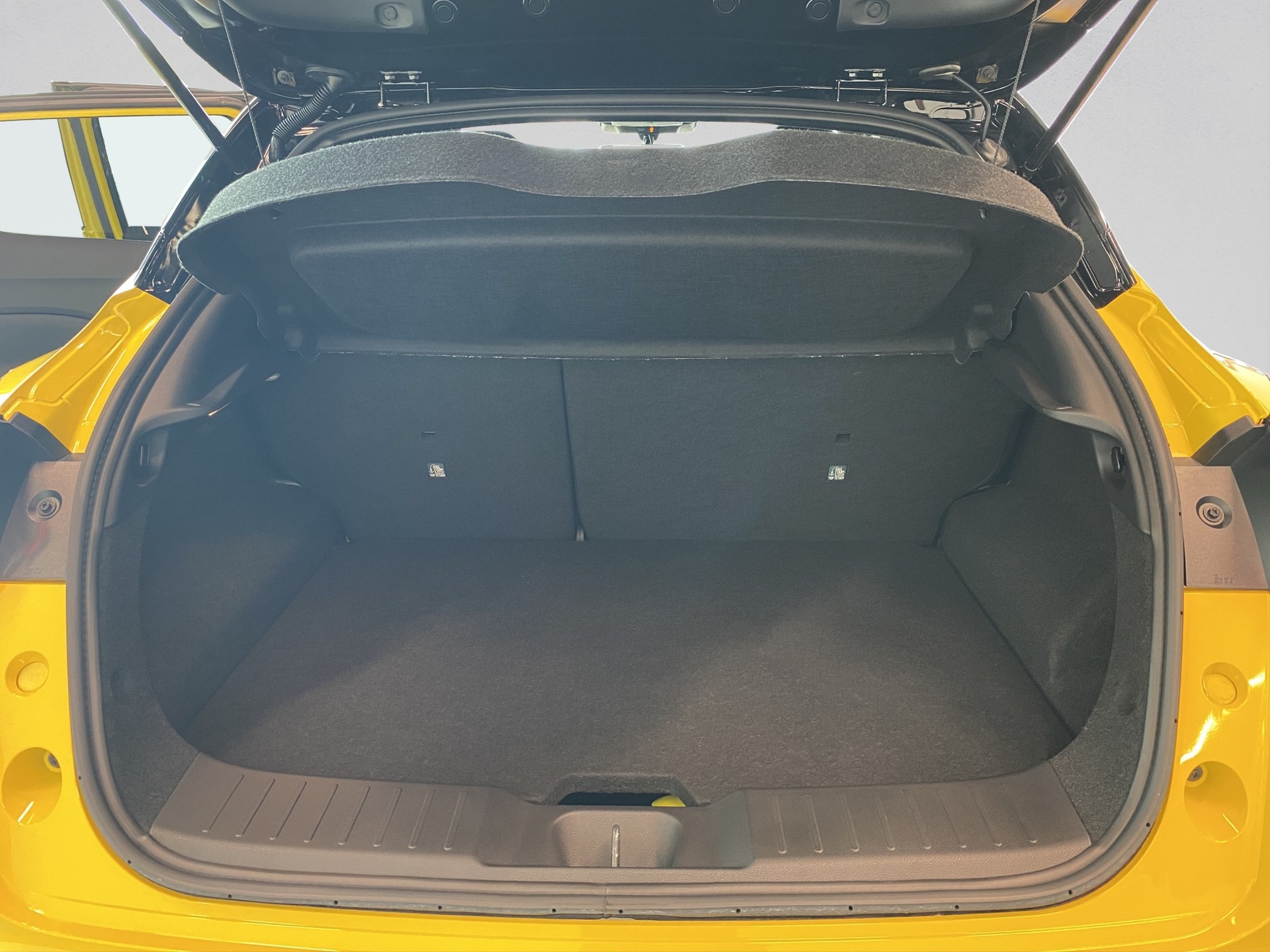 NISSAN Juke 1.6 FHEV N-Sport-image-15