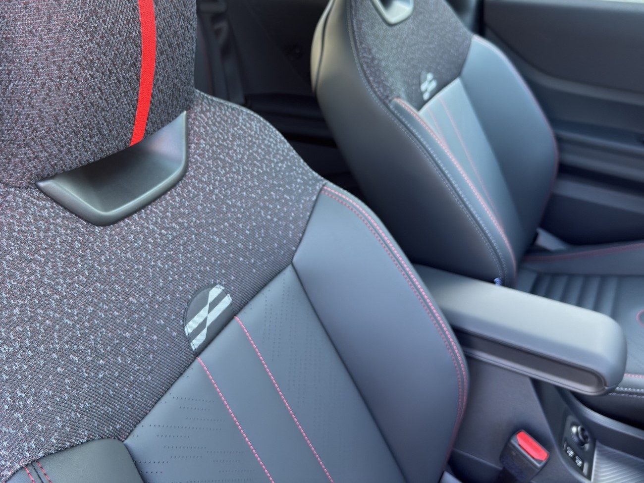 MINI Cooper John Cooper Works DKG-image-21