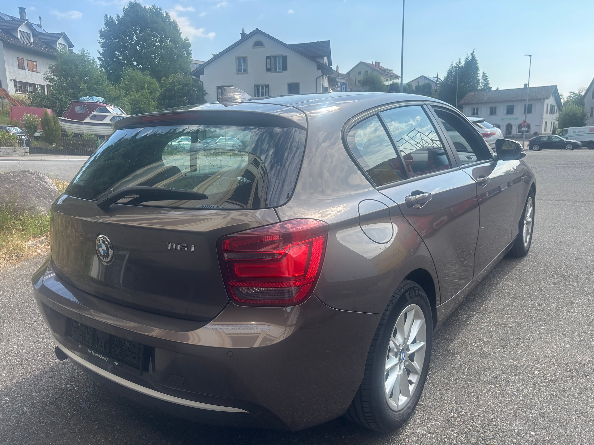 BMW 116i Urban Line Steptronic-image-4