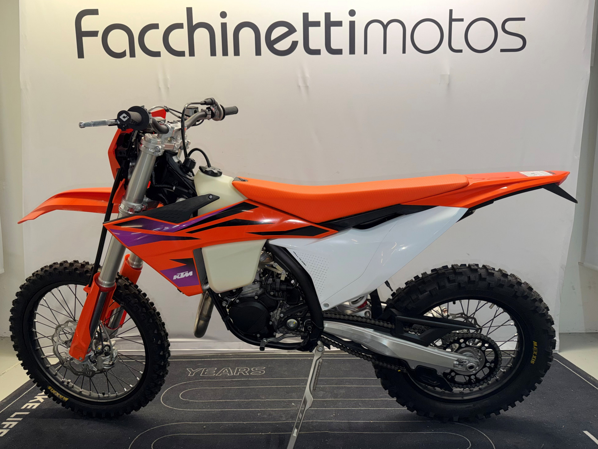 KTM 300 EXC KTM 300 EXC NEUVE-showroom-element-1