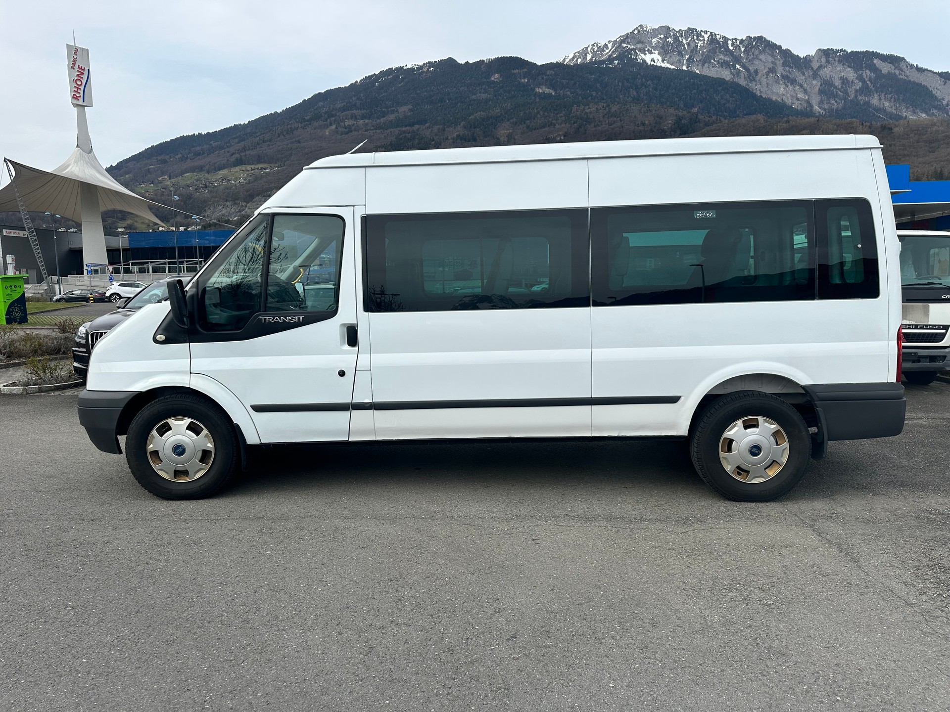 FORD Transit 2.4TDCi Bus M2 350L 4x4 Trend 14Pl.-image-5