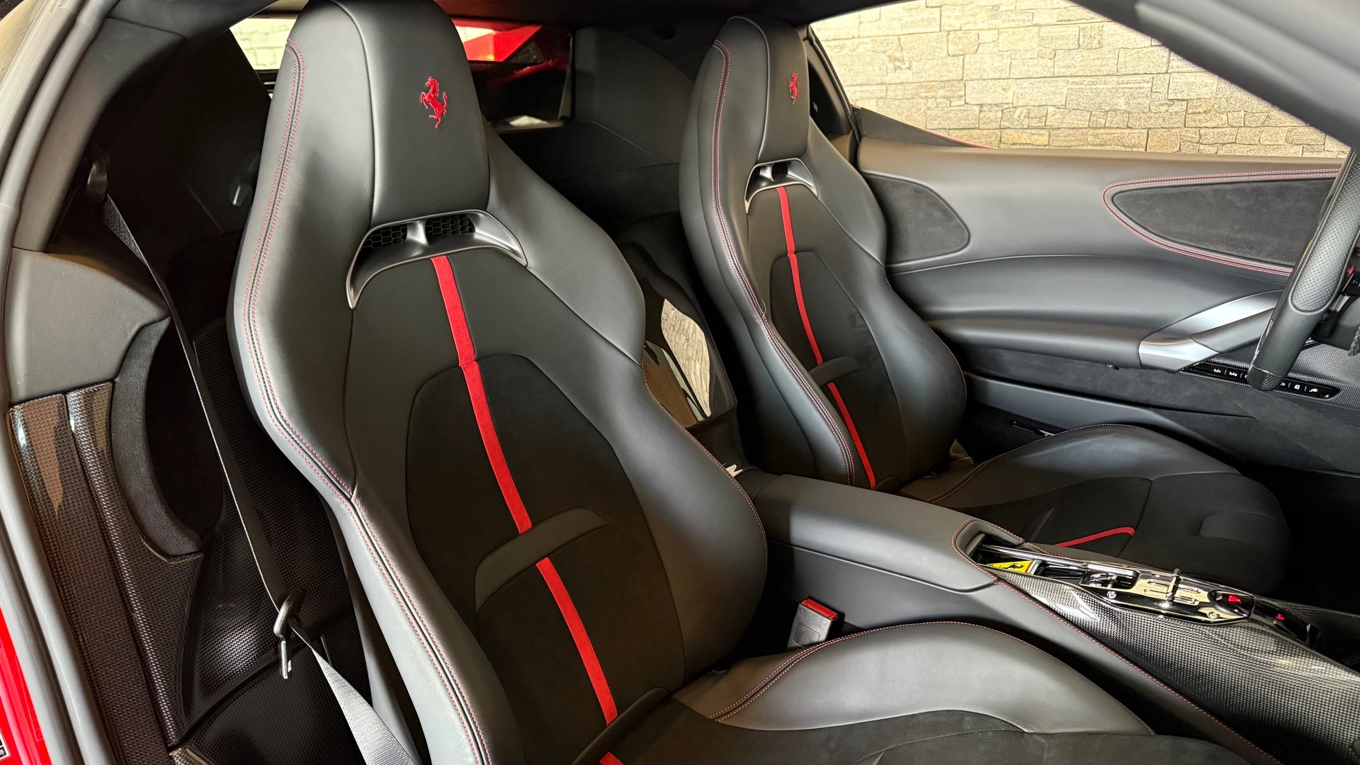 FERRARI SF90 Stradale-image-16