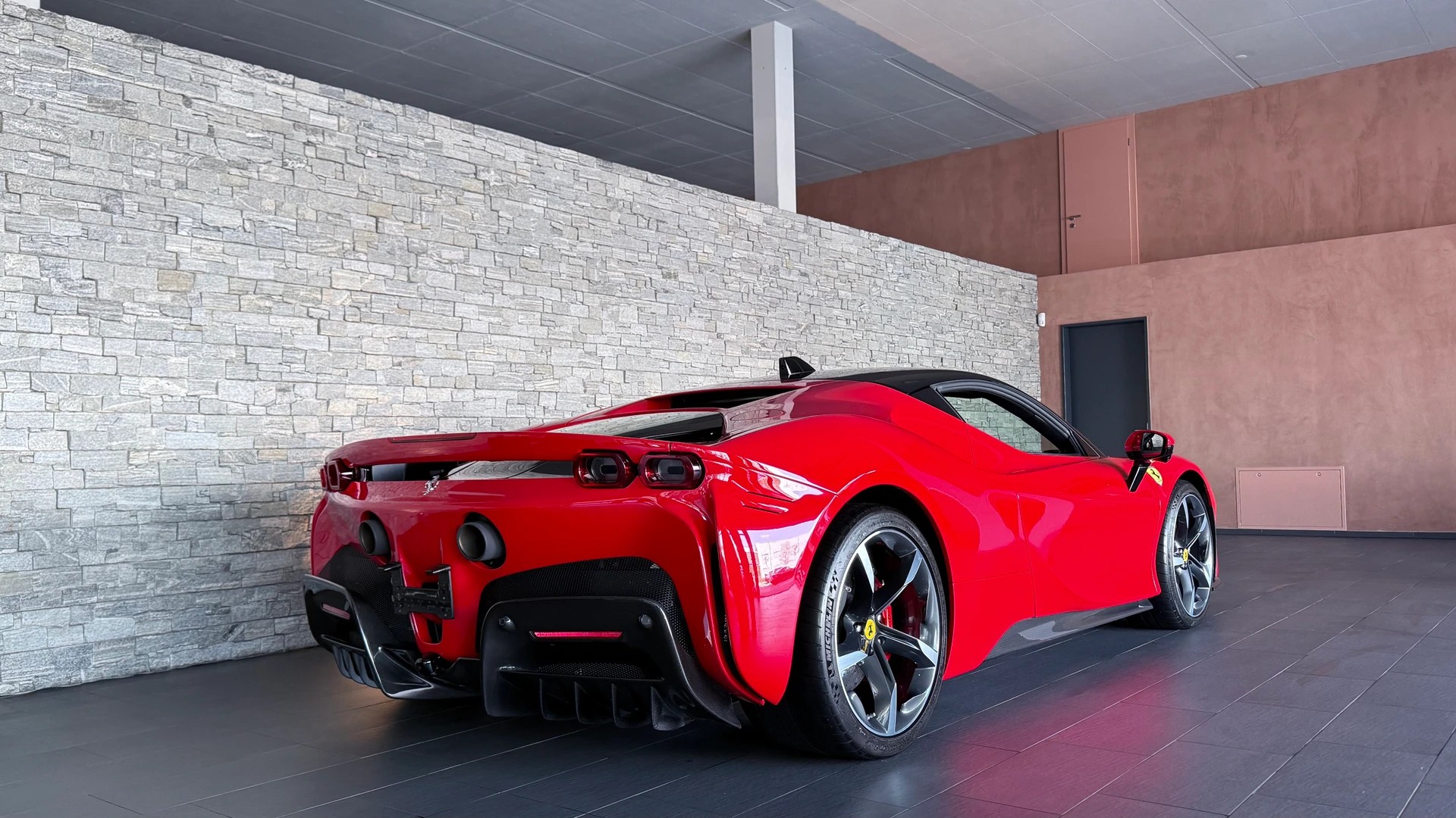 FERRARI SF90 Stradale-image-10