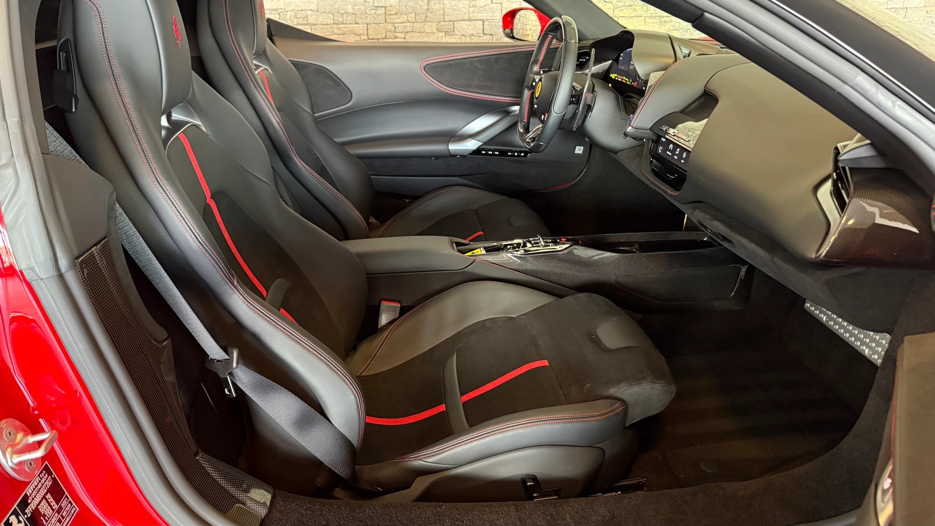 FERRARI SF90 Stradale-image-17