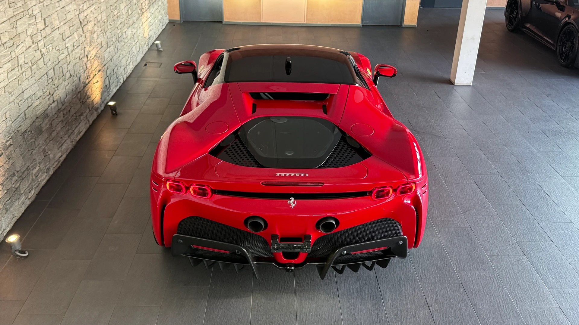 FERRARI SF90 Stradale-image-4