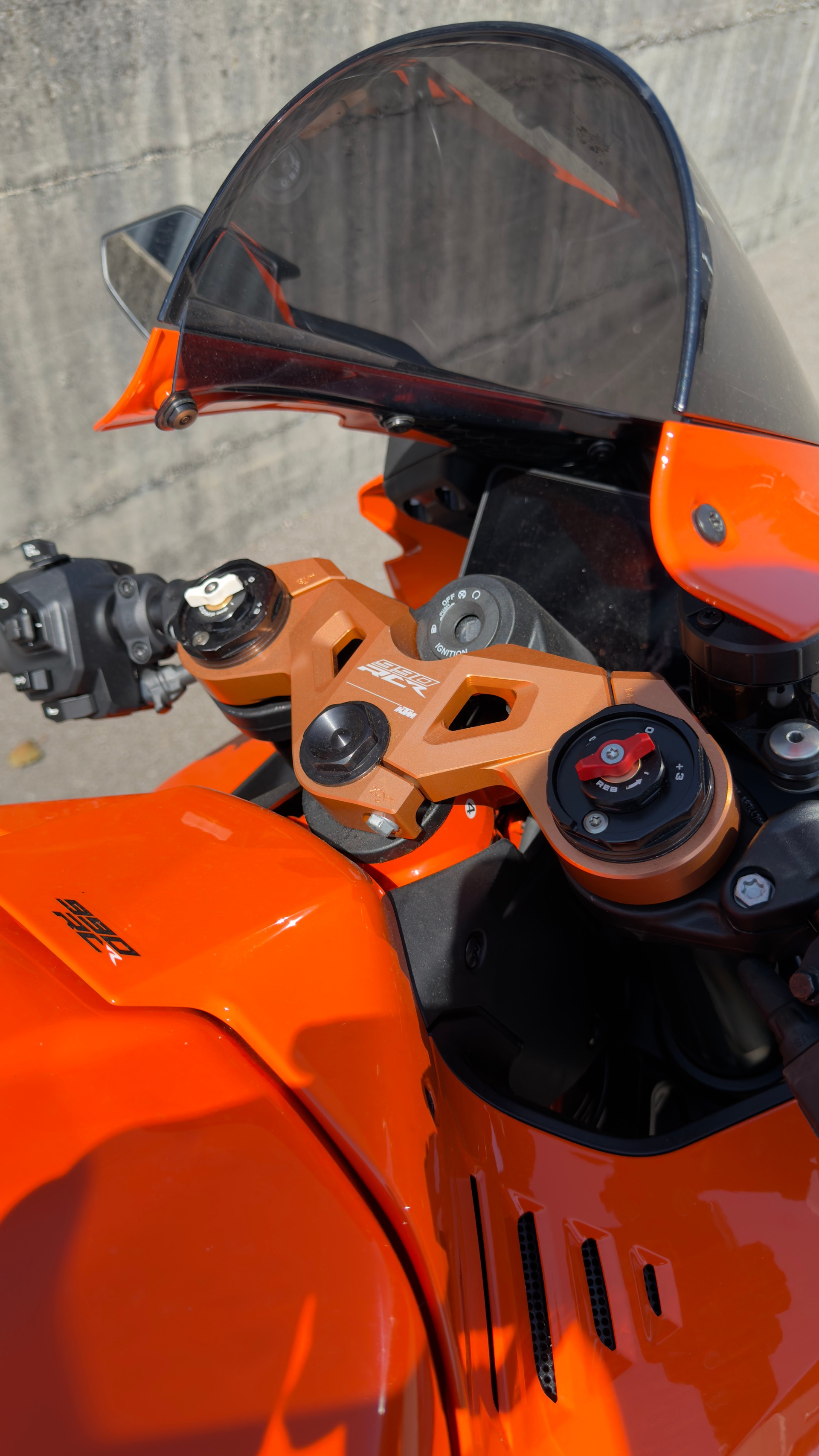 KTM RC 990 R-image-7