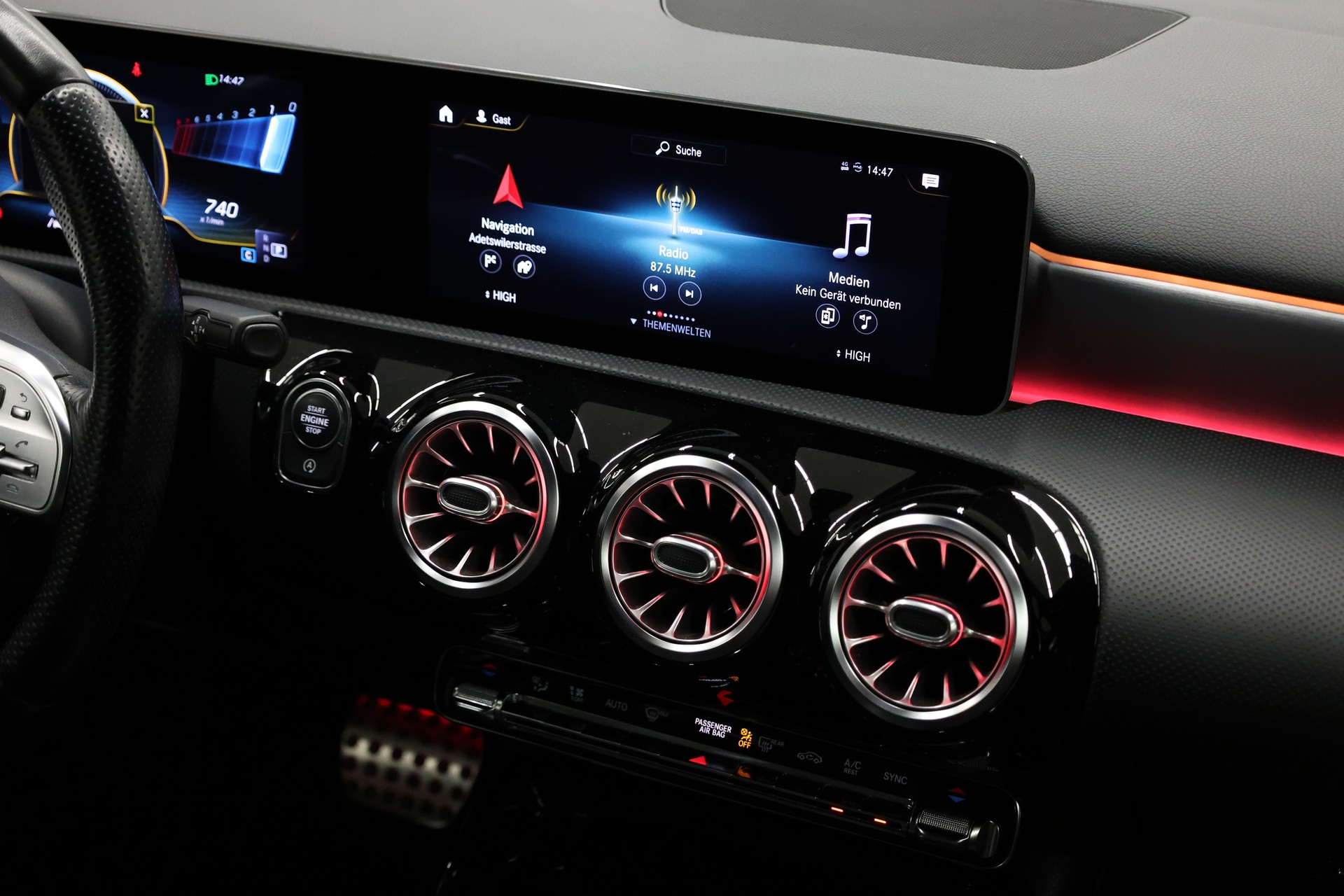 MERCEDES-BENZ A 35 AMG 4matic-image-17