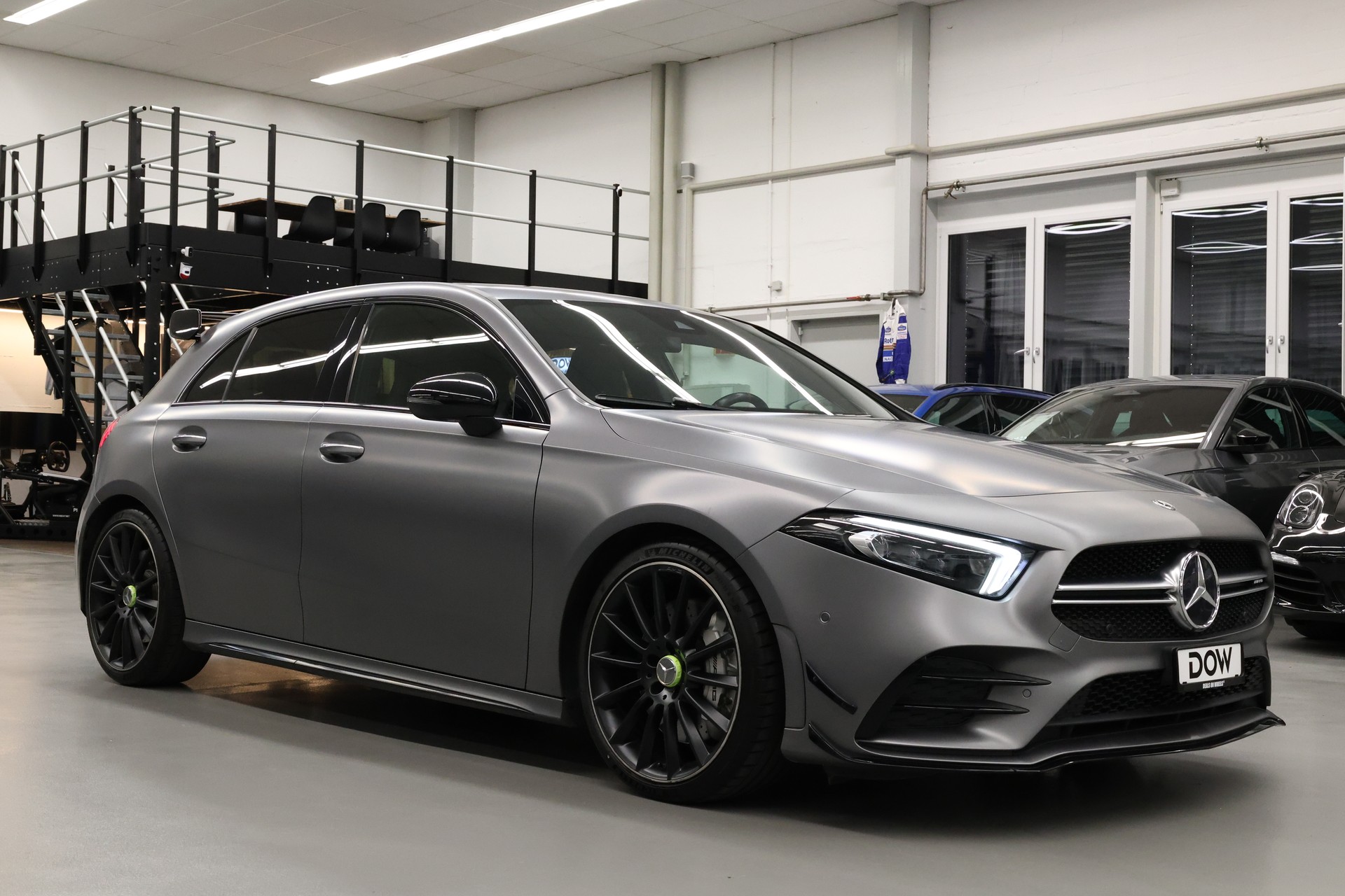 MERCEDES-BENZ A 35 AMG 4matic-image-1