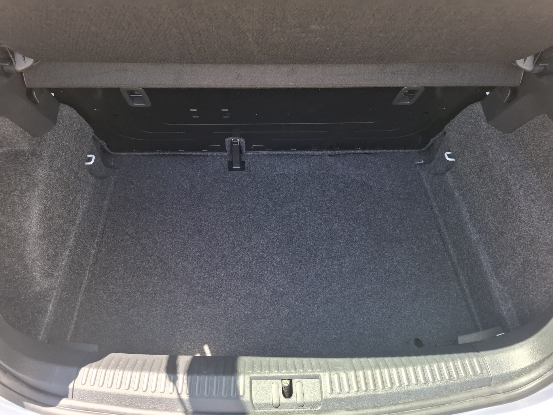 VW Polo 1.0 BMT Value-image-9