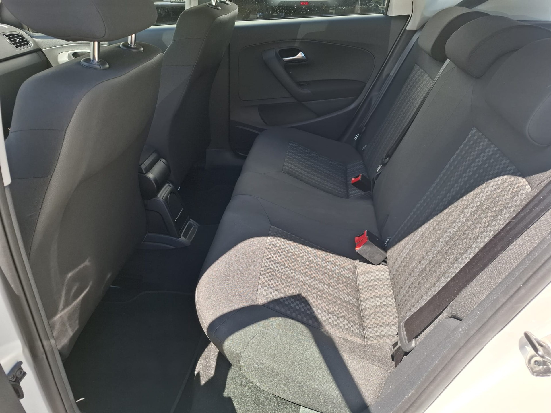 VW Polo 1.0 BMT Value-image-4