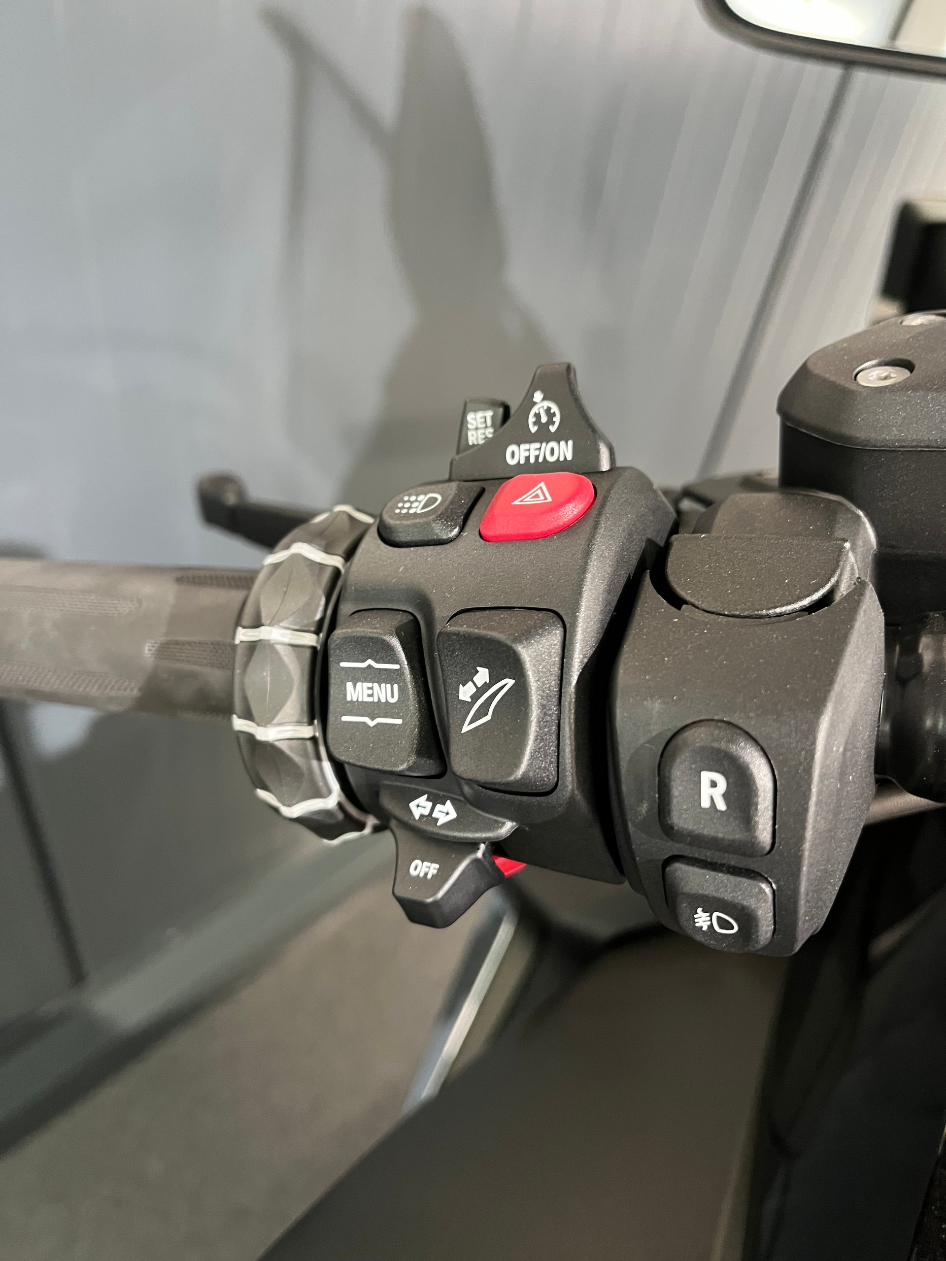 BMW K 1600 B Grand America-showroom-element-3