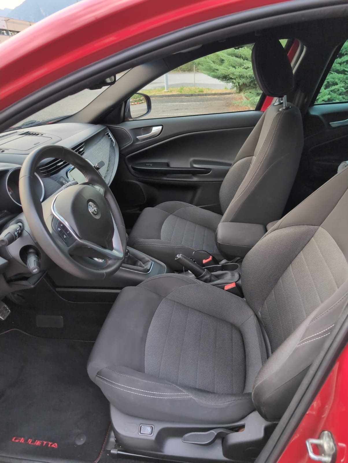 ALFA ROMEO Giulietta 1.4 T-Jet MultiAir Super-image-4