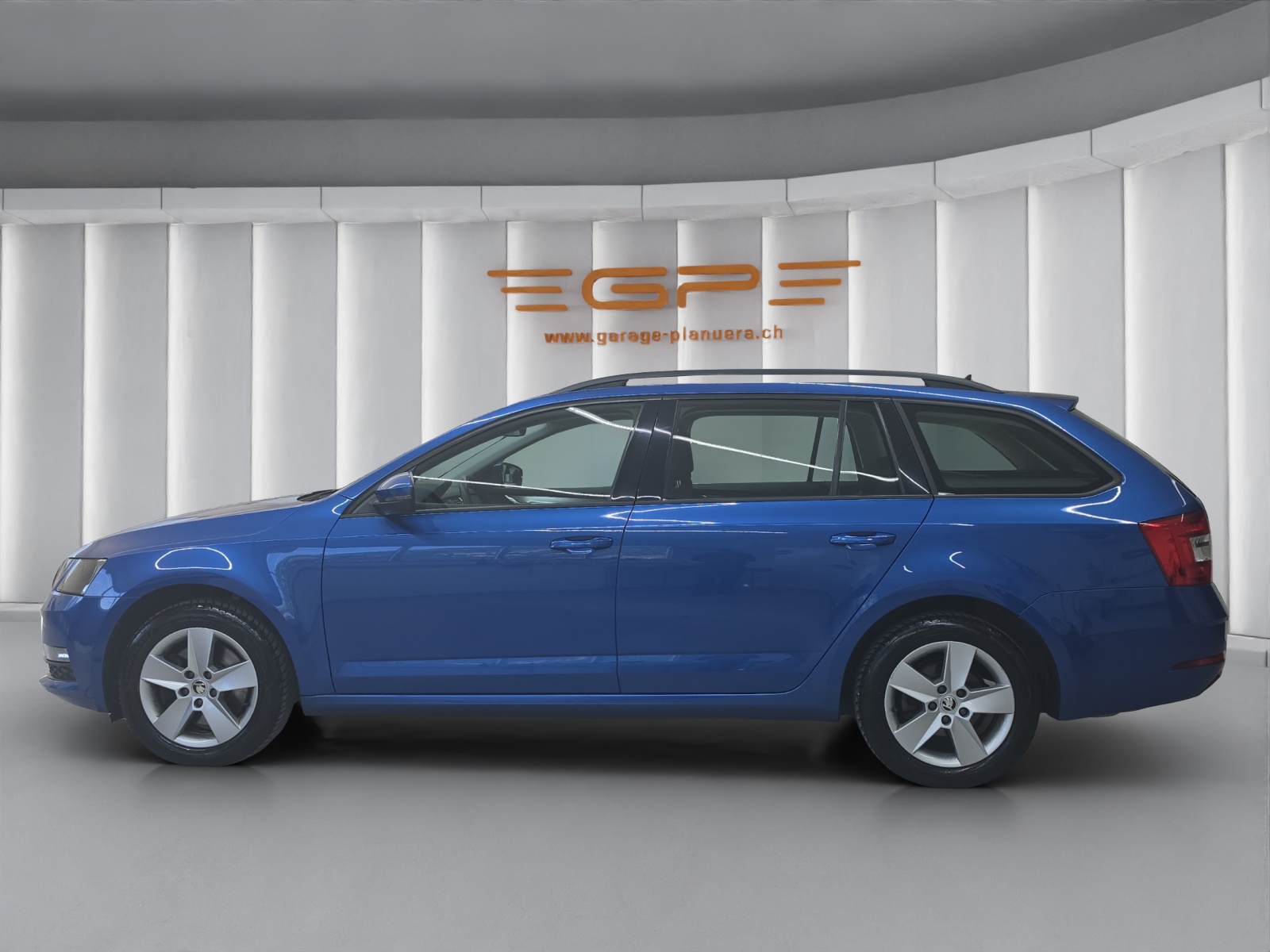 SKODA Octavia Combi 2.0 TSI Ambition 4x4 DSG-image-3