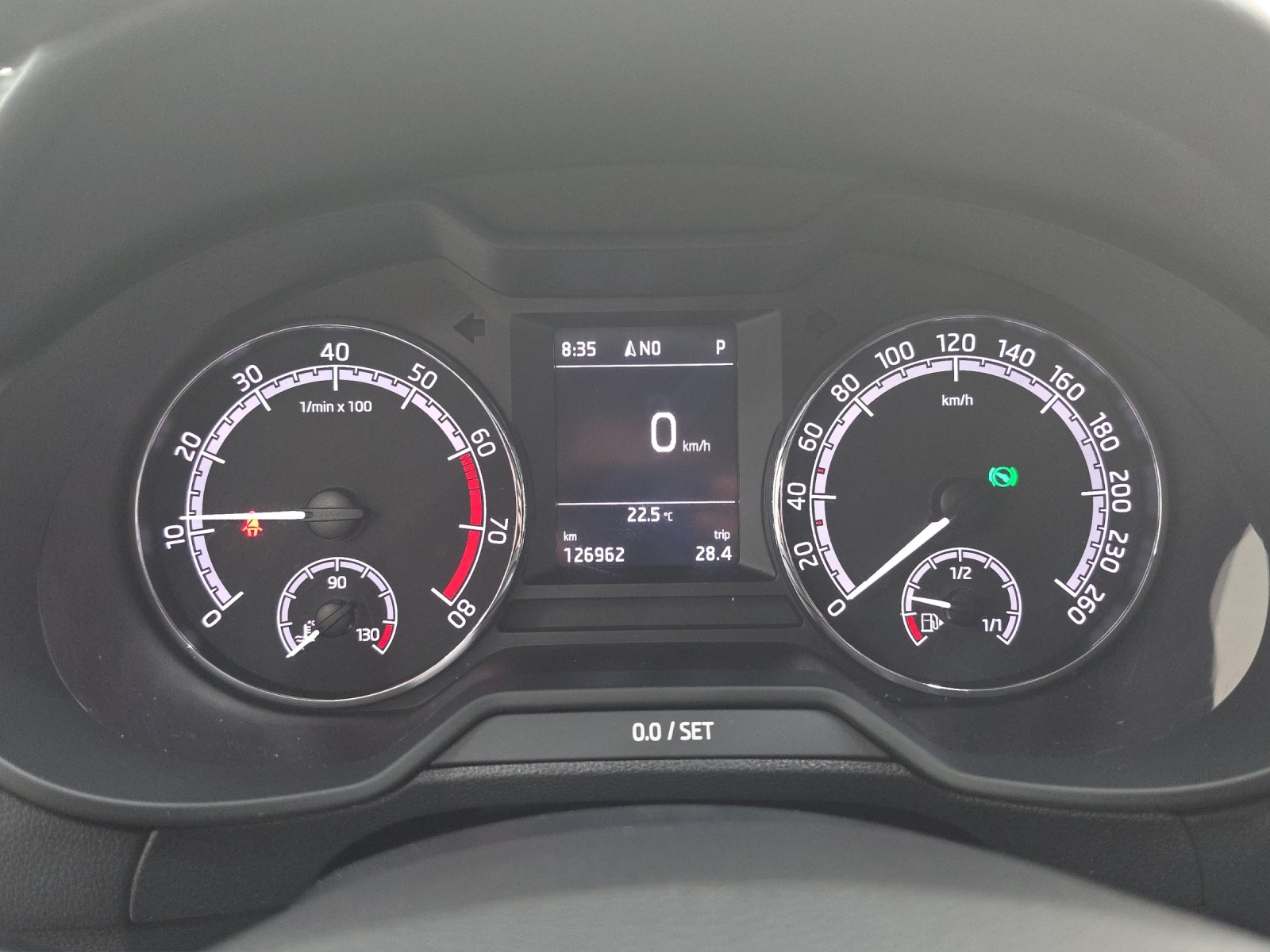 SKODA Octavia Combi 2.0 TSI Ambition 4x4 DSG-image-6