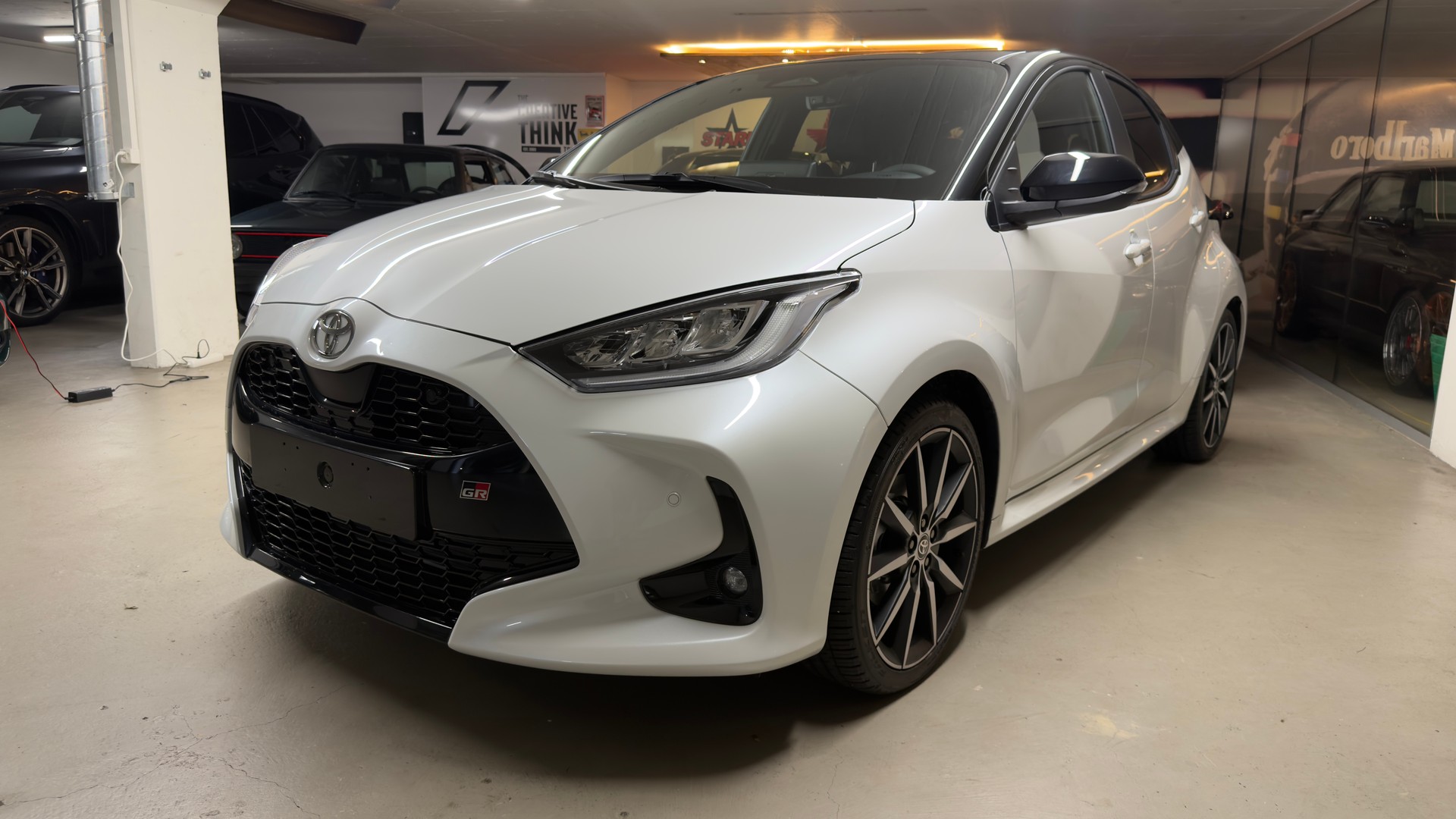 TOYOTA Yaris 1.5 GR Sport e-CVT