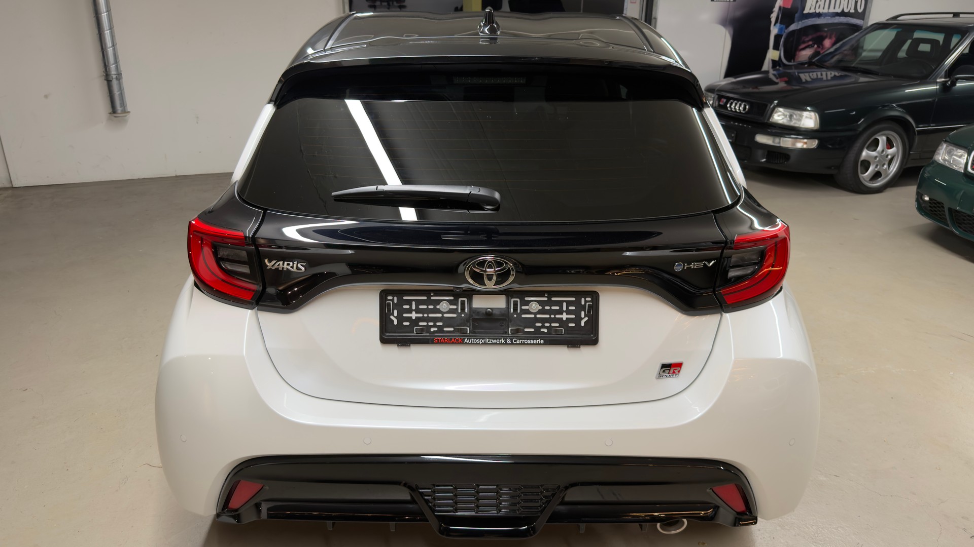 TOYOTA Yaris 1.5 GR Sport e-CVT-image-4