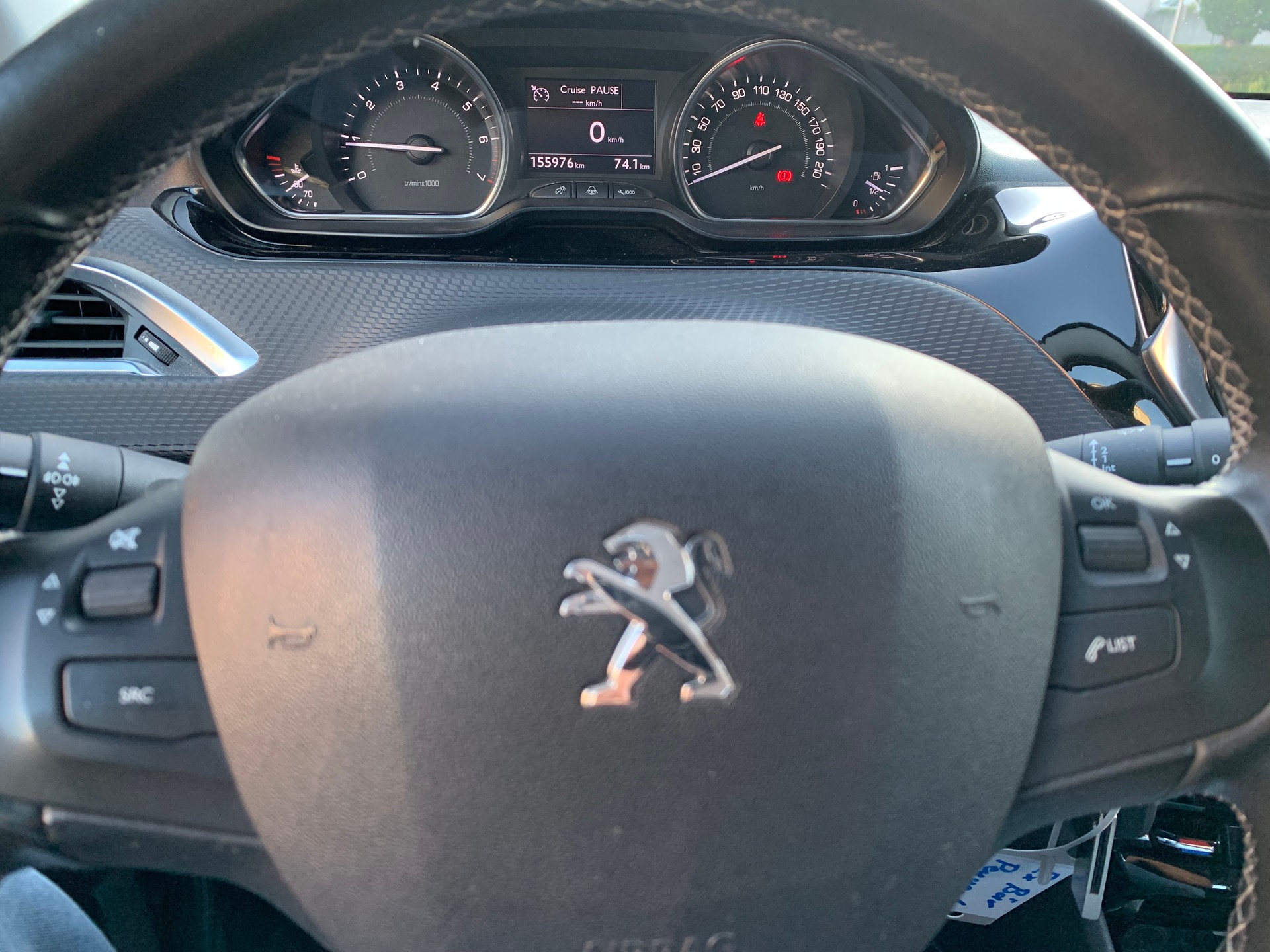 PEUGEOT 2008 1.6 VTI Allure-image-10