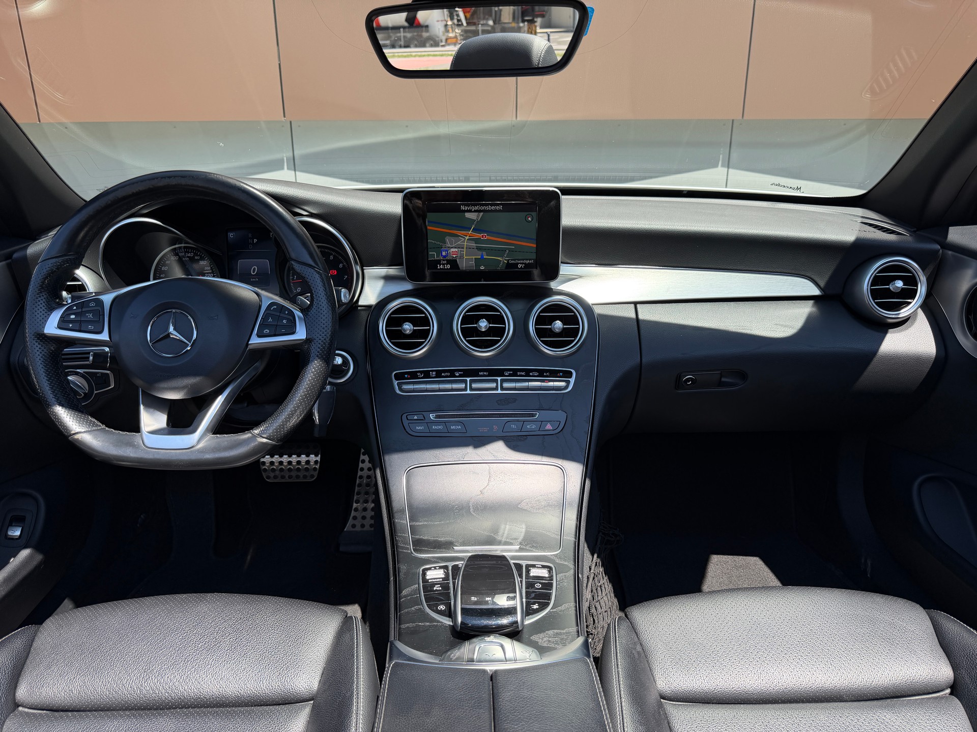 MERCEDES-BENZ C 180 Cabriolet AMG Line 9G-Tronig *elektr. Windschott* *Nackenheizung*-image-12