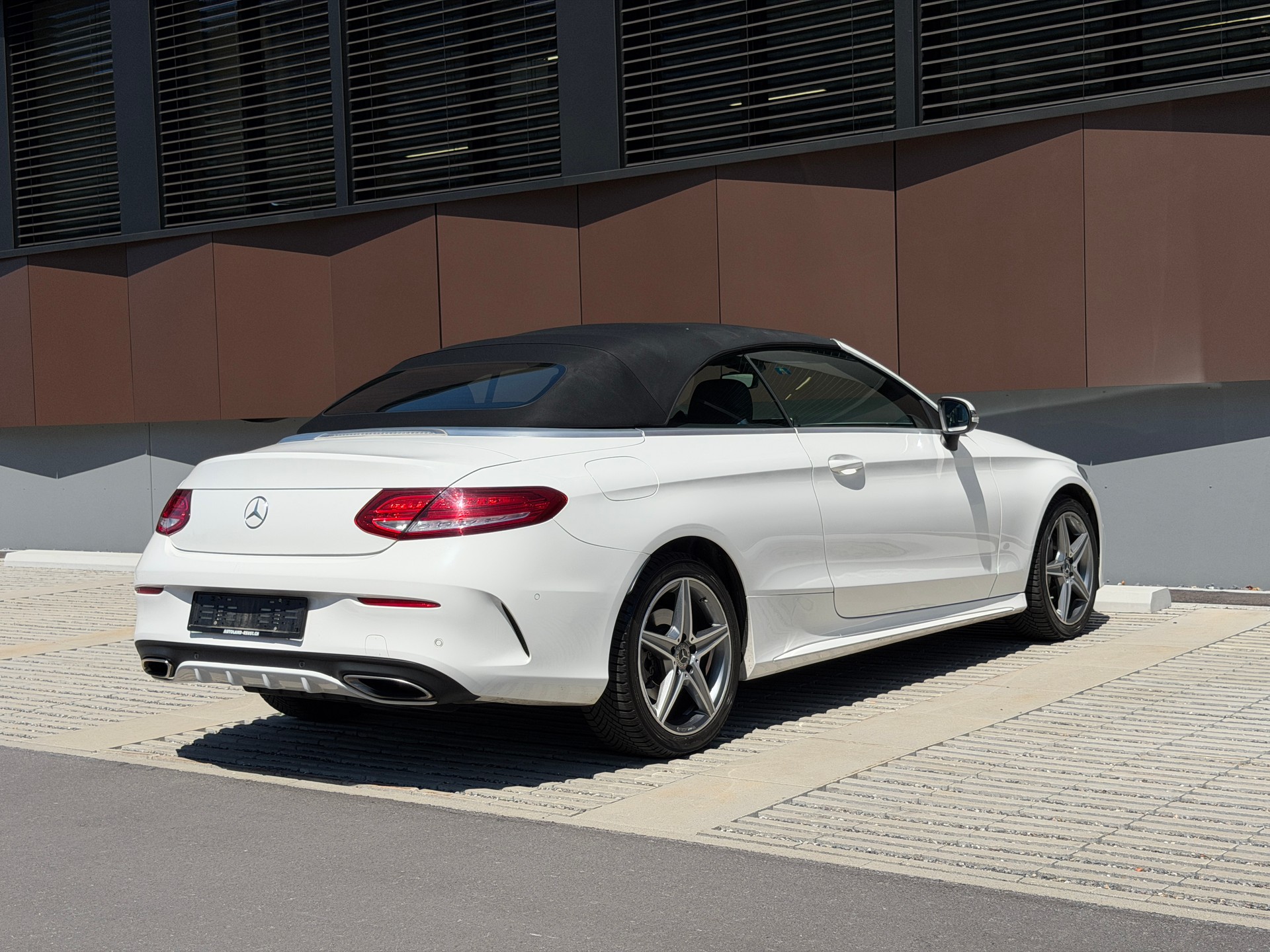 MERCEDES-BENZ C 180 Cabriolet AMG Line 9G-Tronig *elektr. Windschott* *Nackenheizung*-image-7