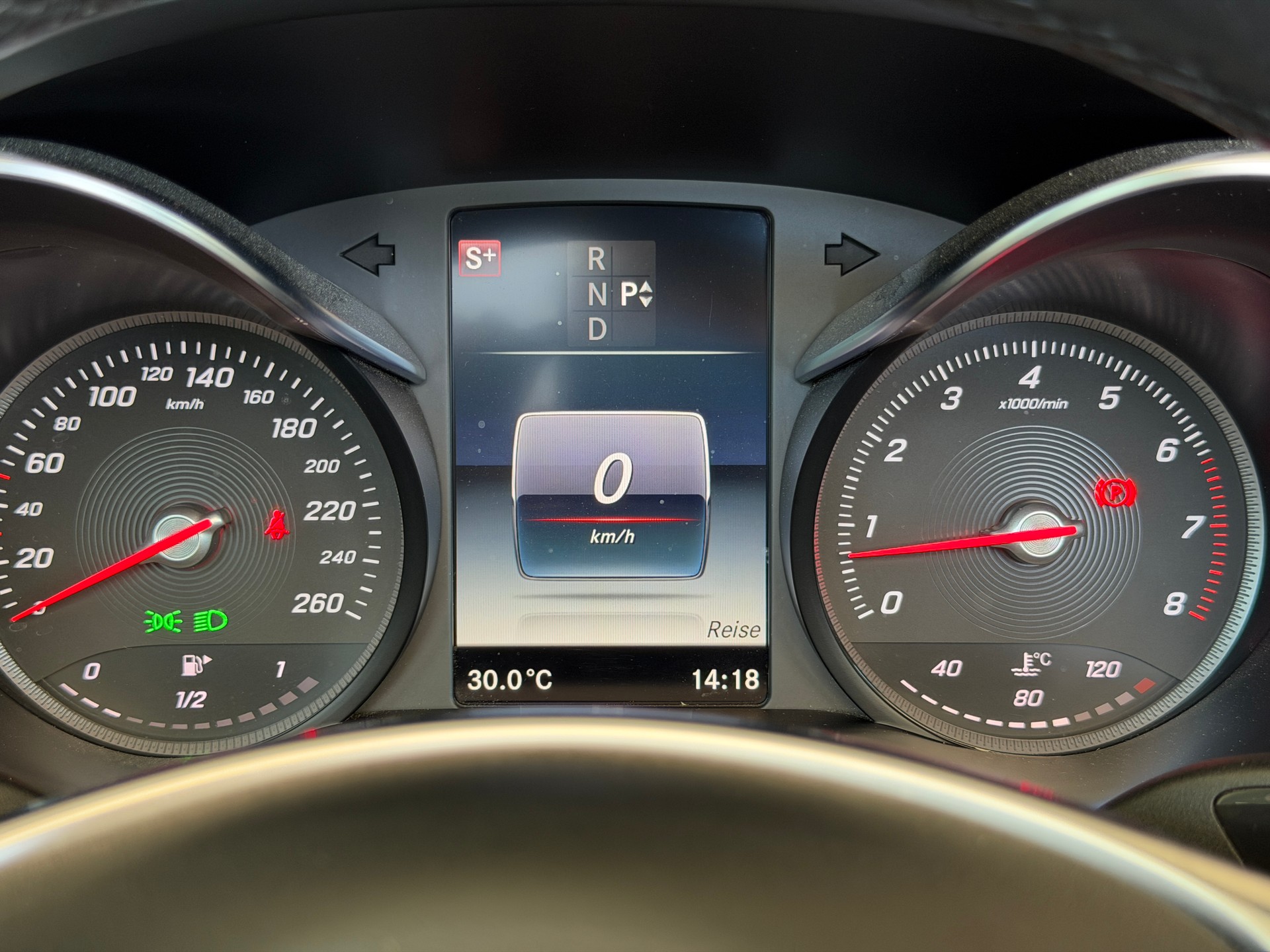 MERCEDES-BENZ C 180 Cabriolet AMG Line 9G-Tronig *elektr. Windschott* *Nackenheizung*-image-16