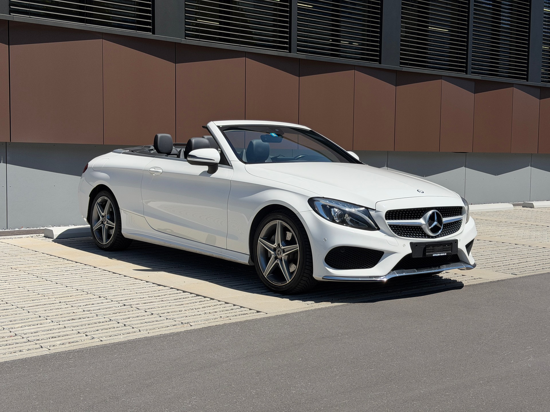 MERCEDES-BENZ C 180 Cabriolet AMG Line 9G-Tronig *elektr. Windschott* *Nackenheizung*-image-3