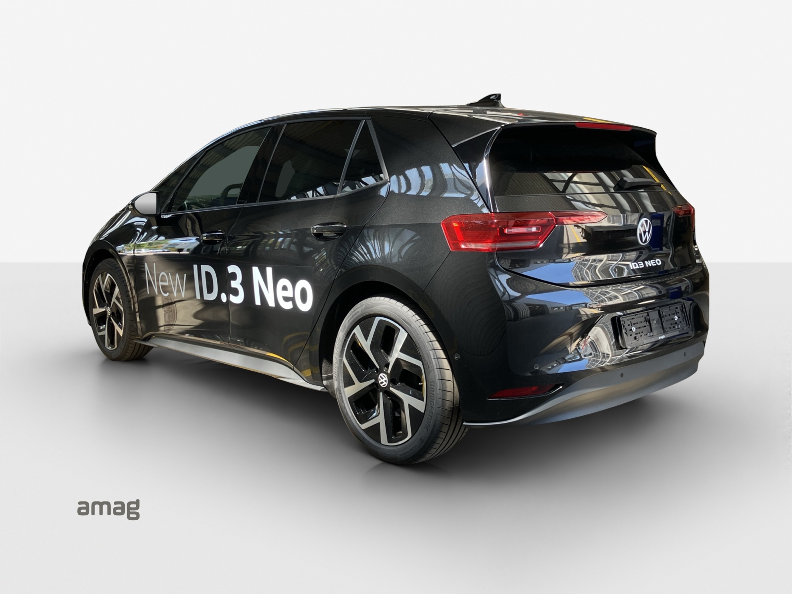 VW ID.3 Neo 79 kWh 231 PS Style-image-2