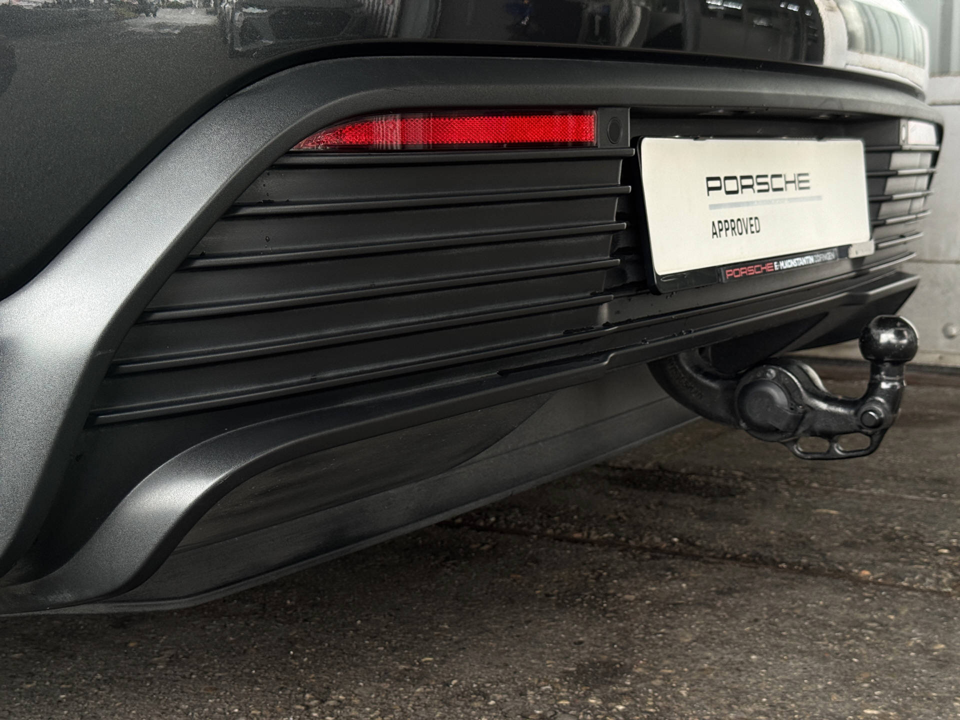 PORSCHE Macan 4S-image-5
