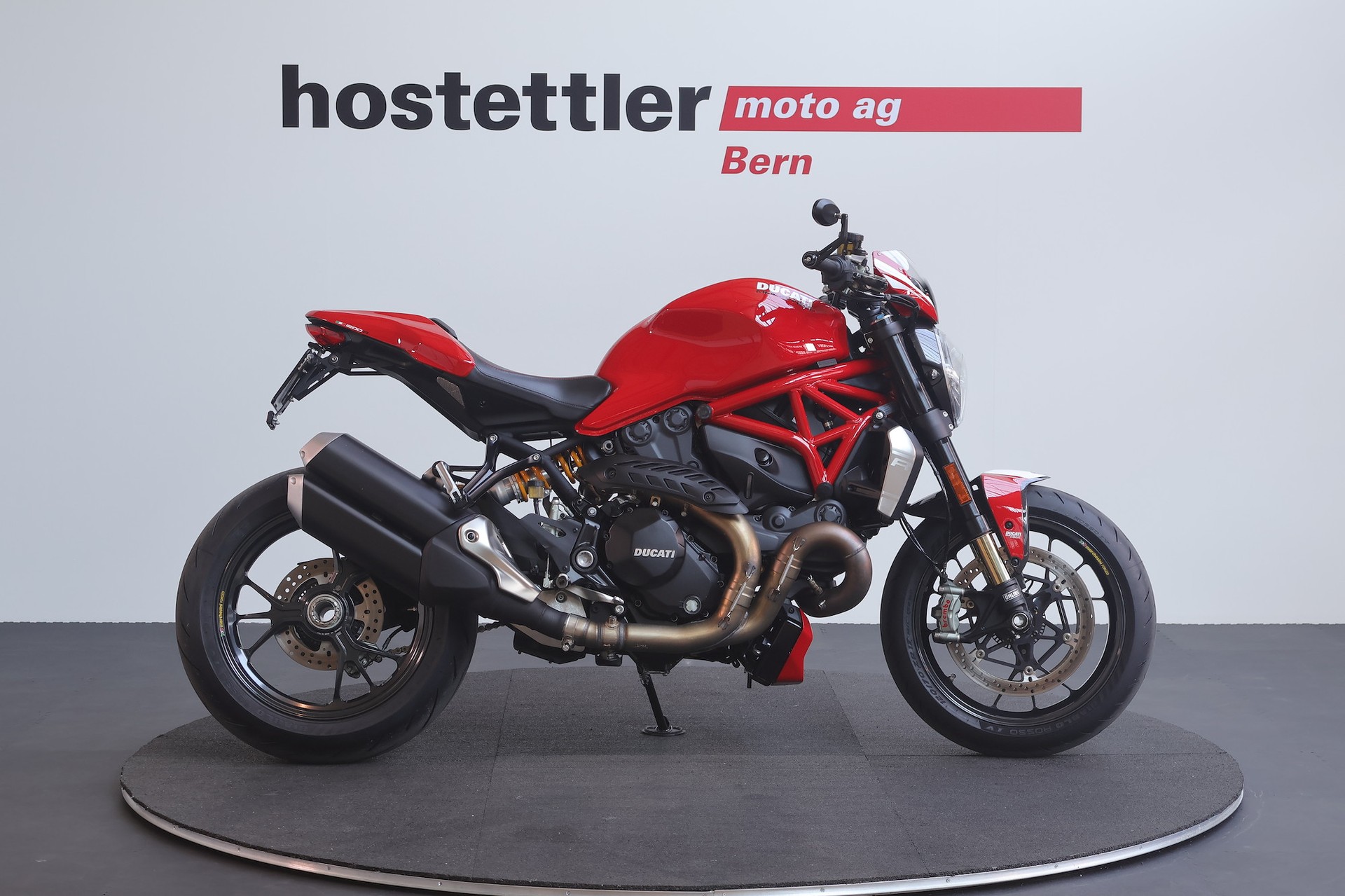 DUCATI Monster 1200 R-showroom-element-1