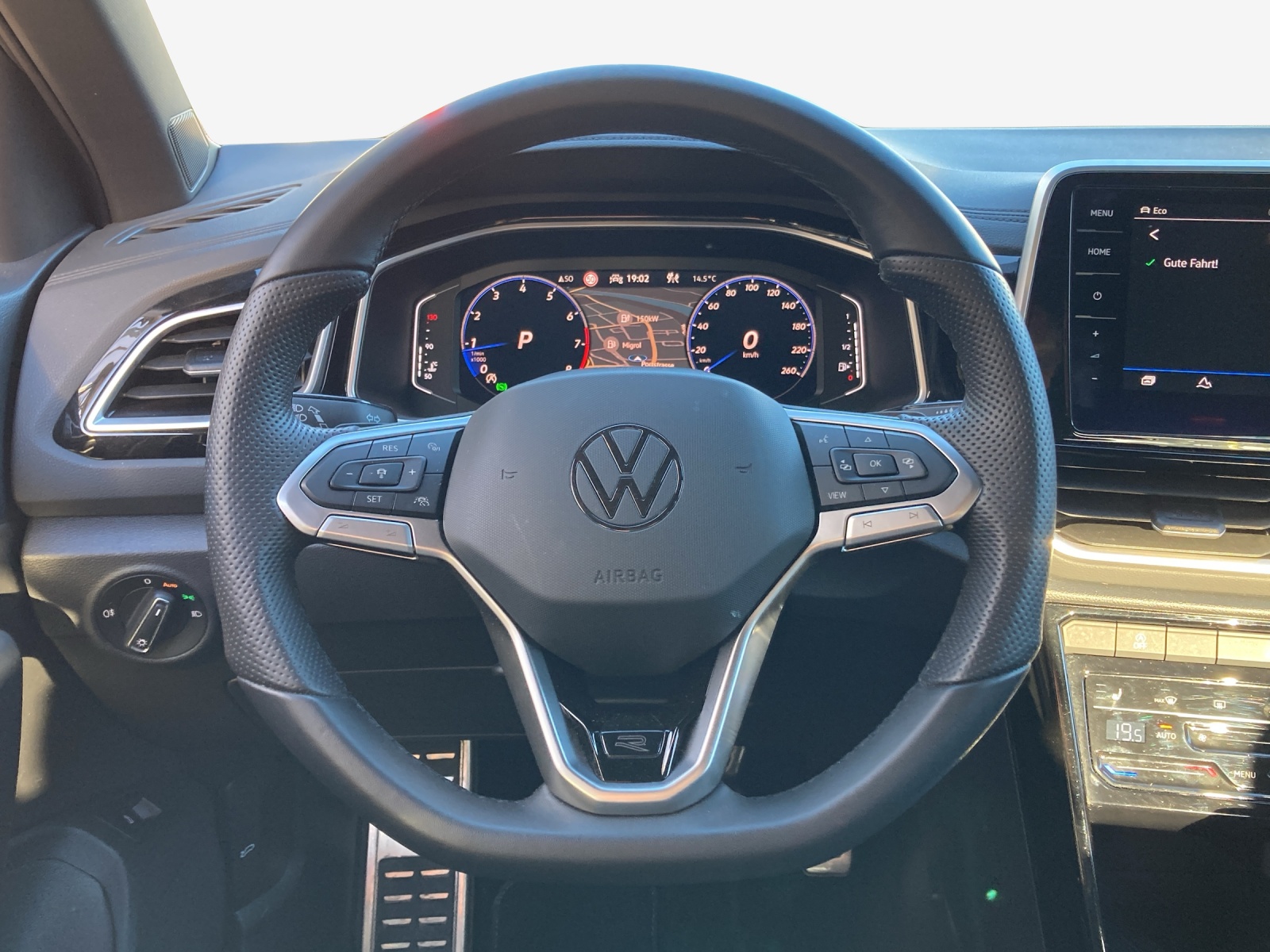 VW T-Roc 2.0 TSI R-Line DSG 4Motion-image-9