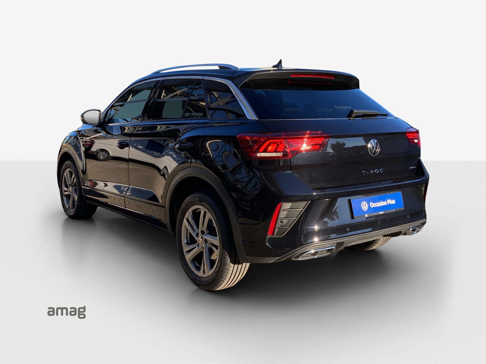VW T-Roc 2.0 TSI R-Line DSG 4Motion-image-2