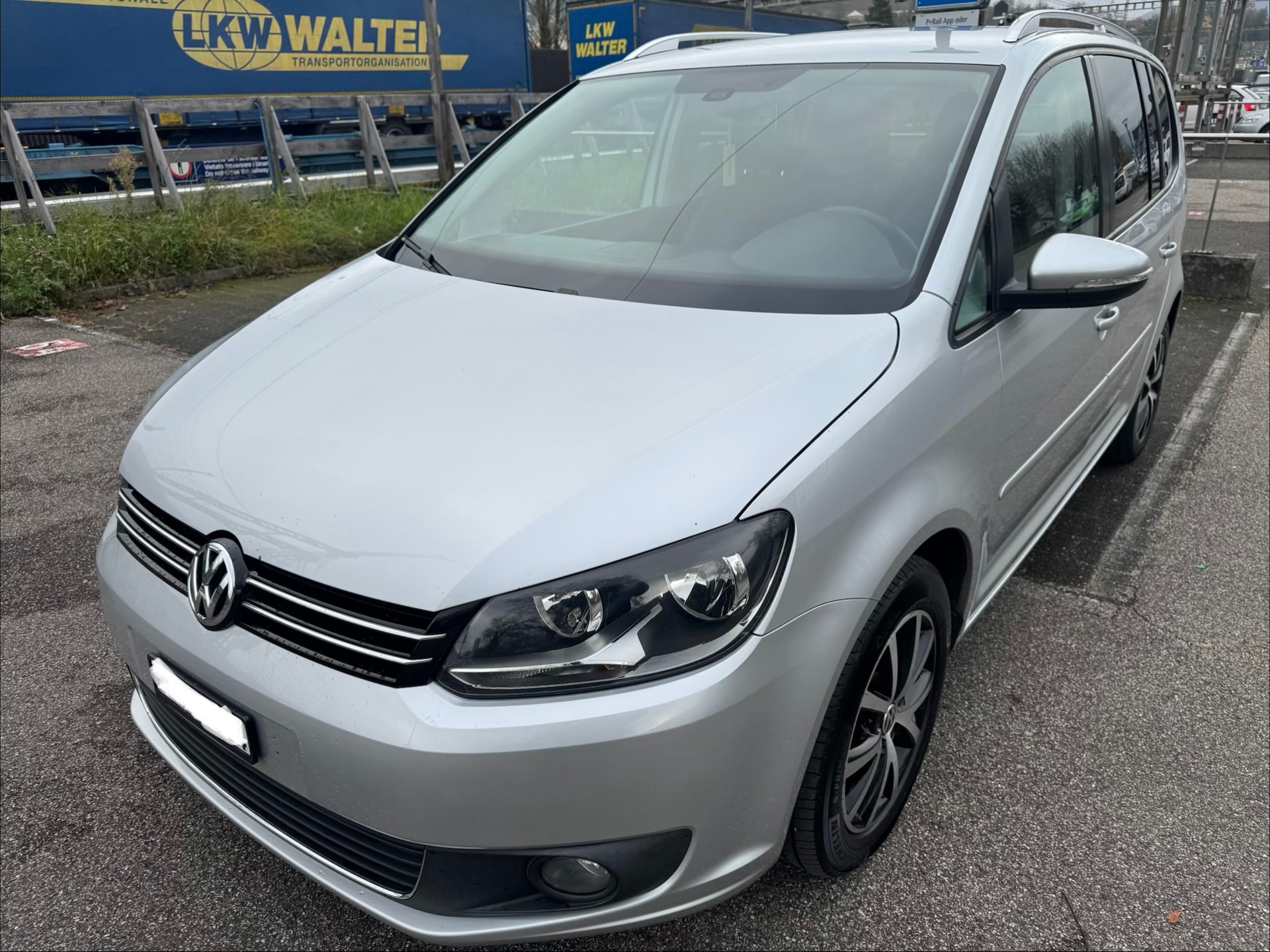 VW TOURAN