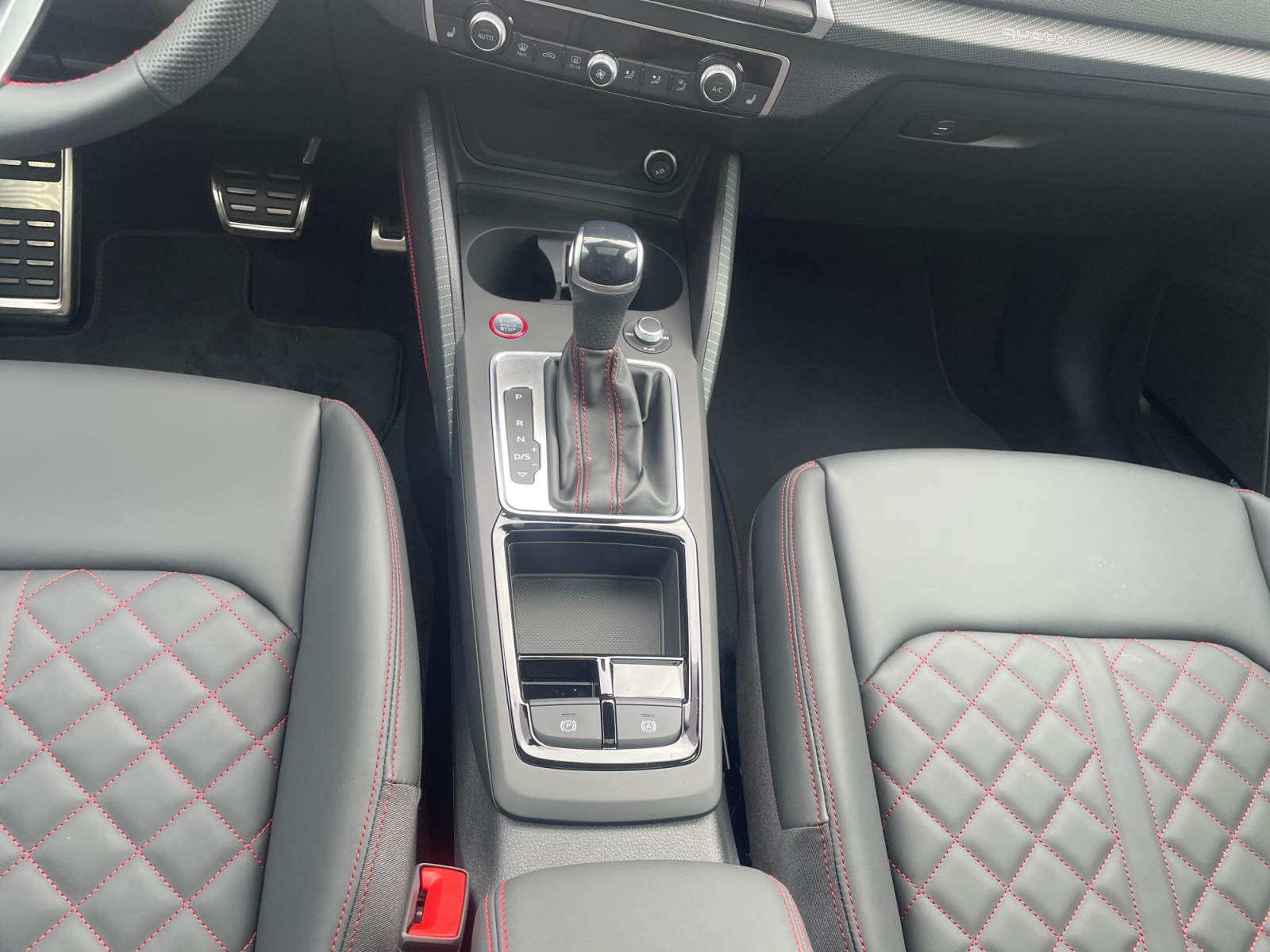 AUDI SQ2 TFSI quattro S-tronic-image-10