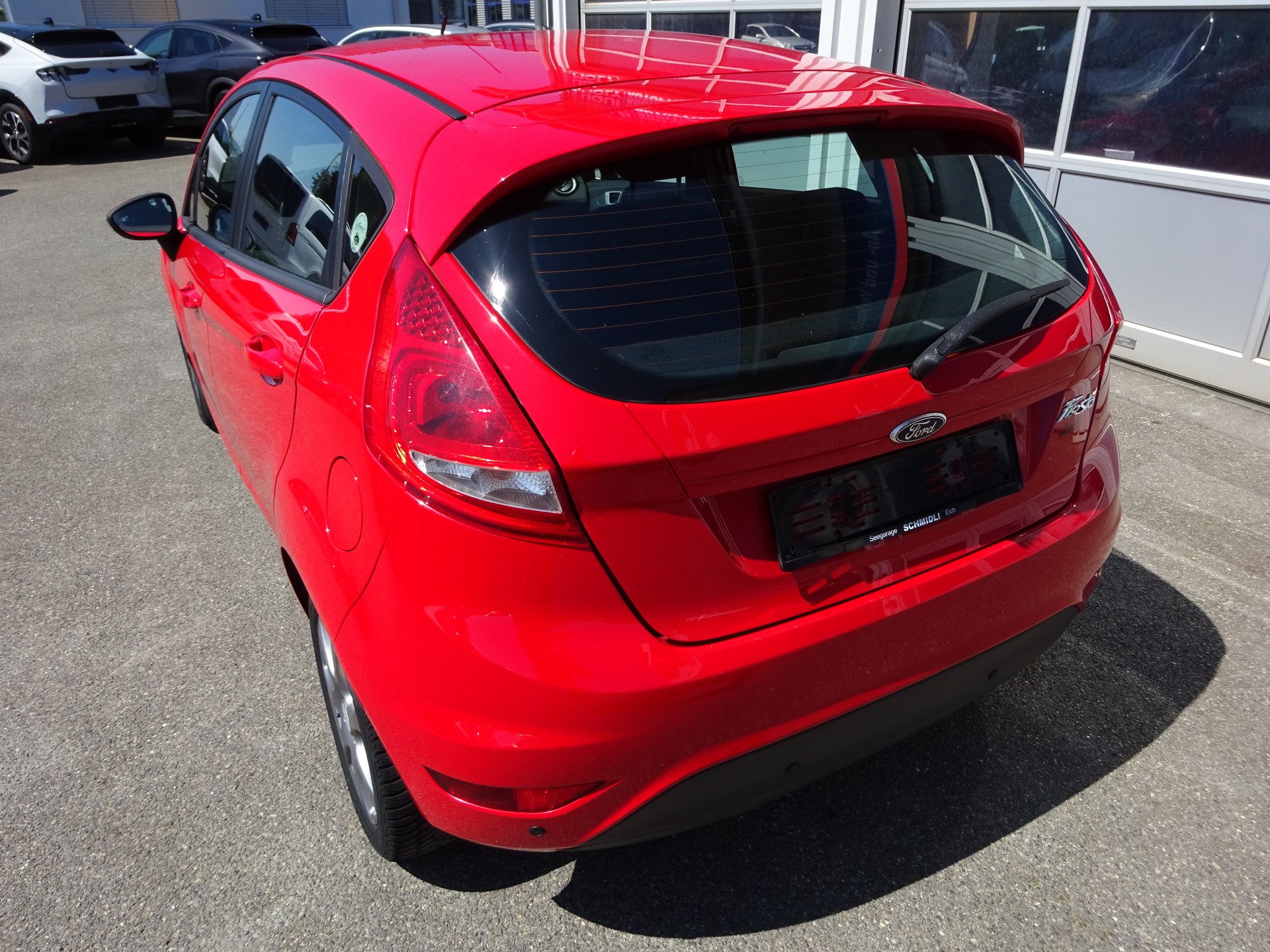 FORD Fiesta 1.4 16V Trend+-image-1