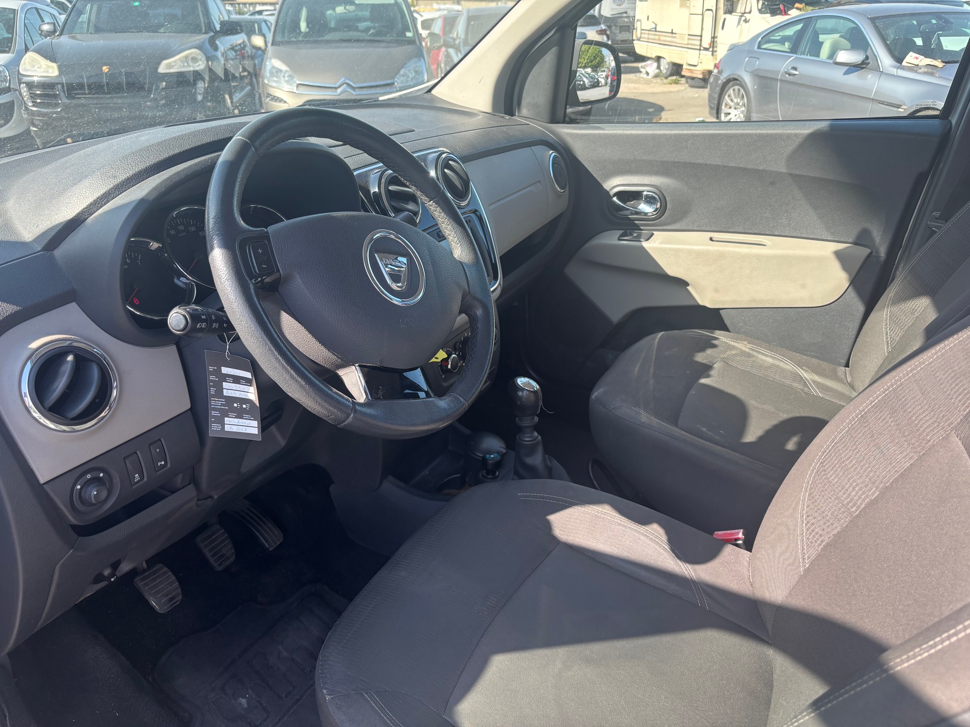 DACIA Lodgy 1.5 dCi Lauréate 7PL-image-12