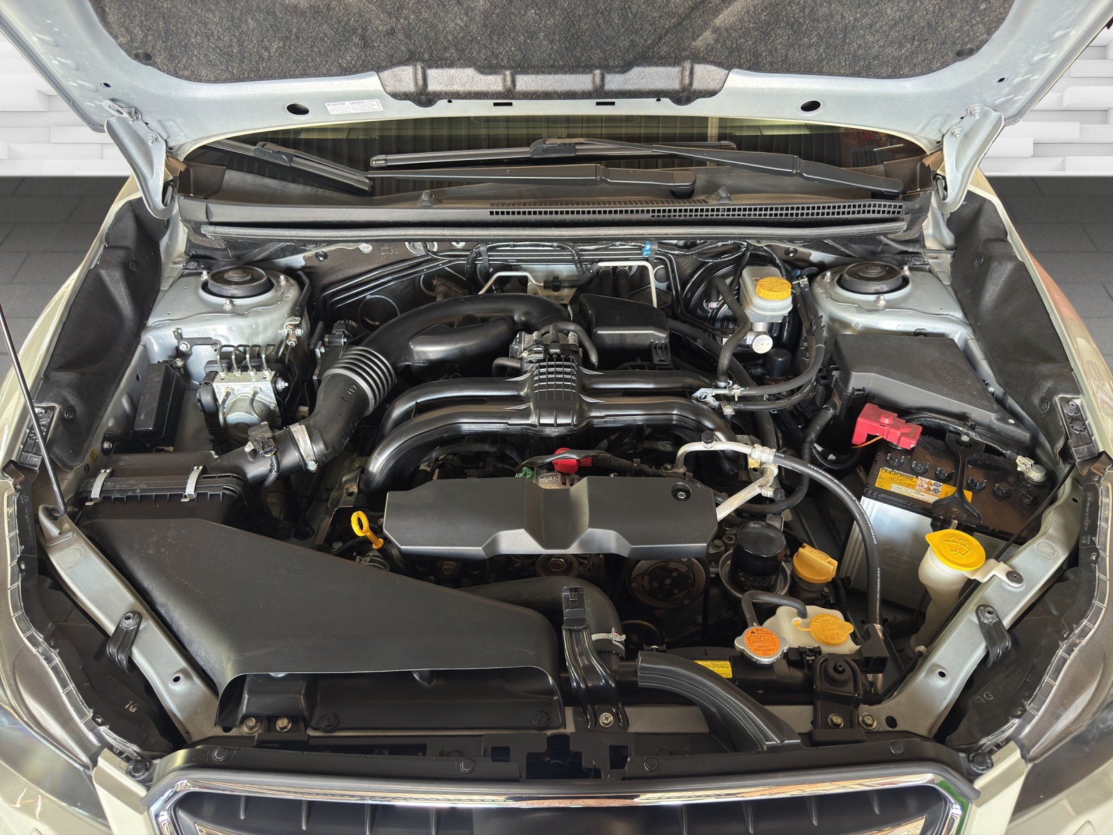 SUBARU XV 1.6 Swiss Two AWD CVT-image-14