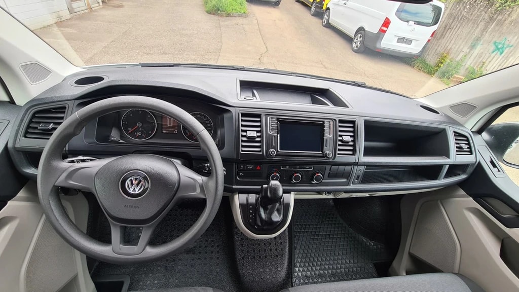 VW T6.1 2.0 TDI DSG ** 3-Plätzer ** Gr-Navi ** RF-Kamera ** PDC V+H ** Sitzheizung ** Frisch Ab MFK & Service **-image-15