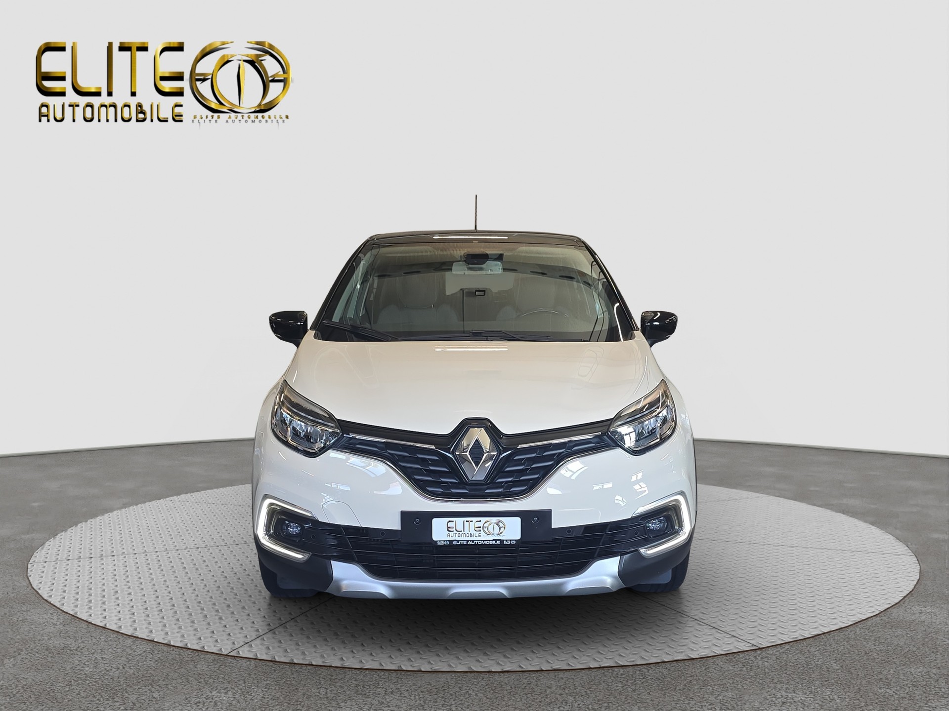 RENAULT Captur 1.2 T 16V 90th Anniversary EDC-image-1