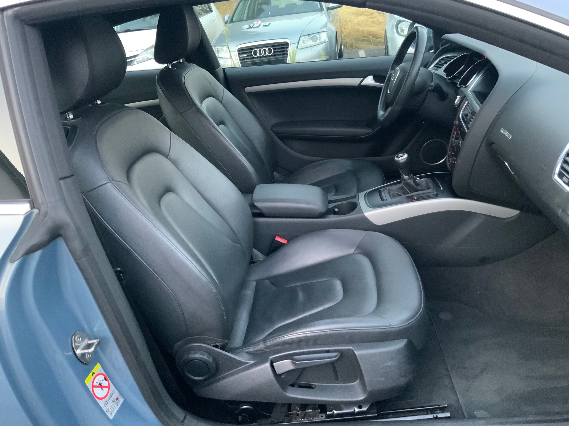 AUDI A5 Coupé 2.0 TFSI quattro-image-12