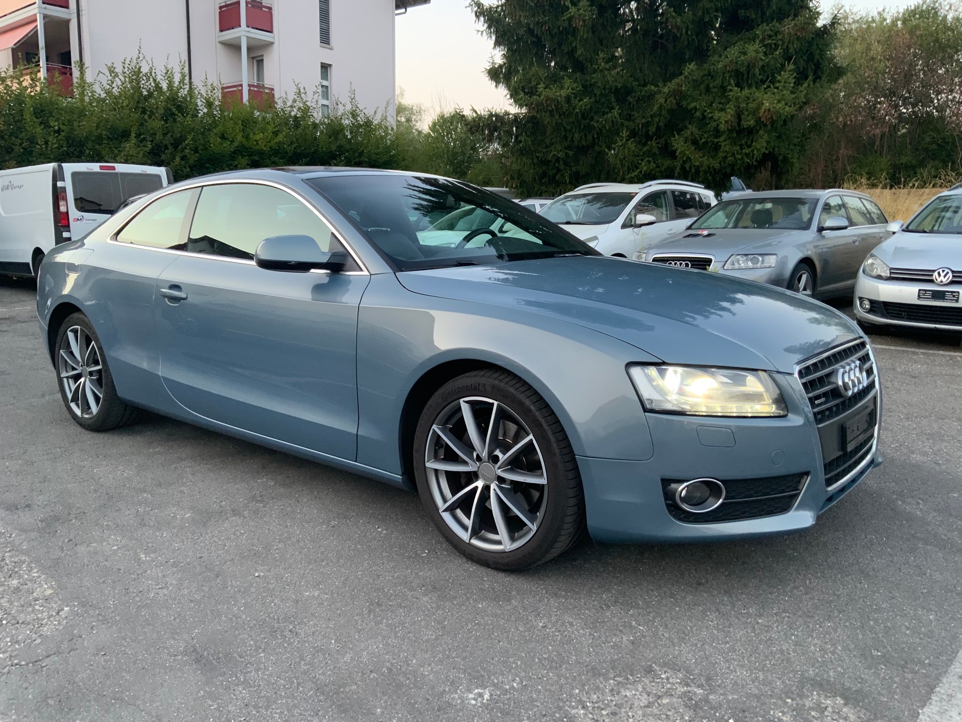 AUDI A5 Coupé 2.0 TFSI quattro-image-3