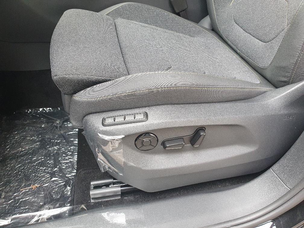SKODA Kodiaq 2.0 TDI Selection 4x4-image-9
